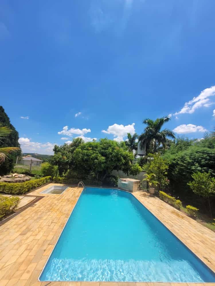 Casa com piscina - itupeva