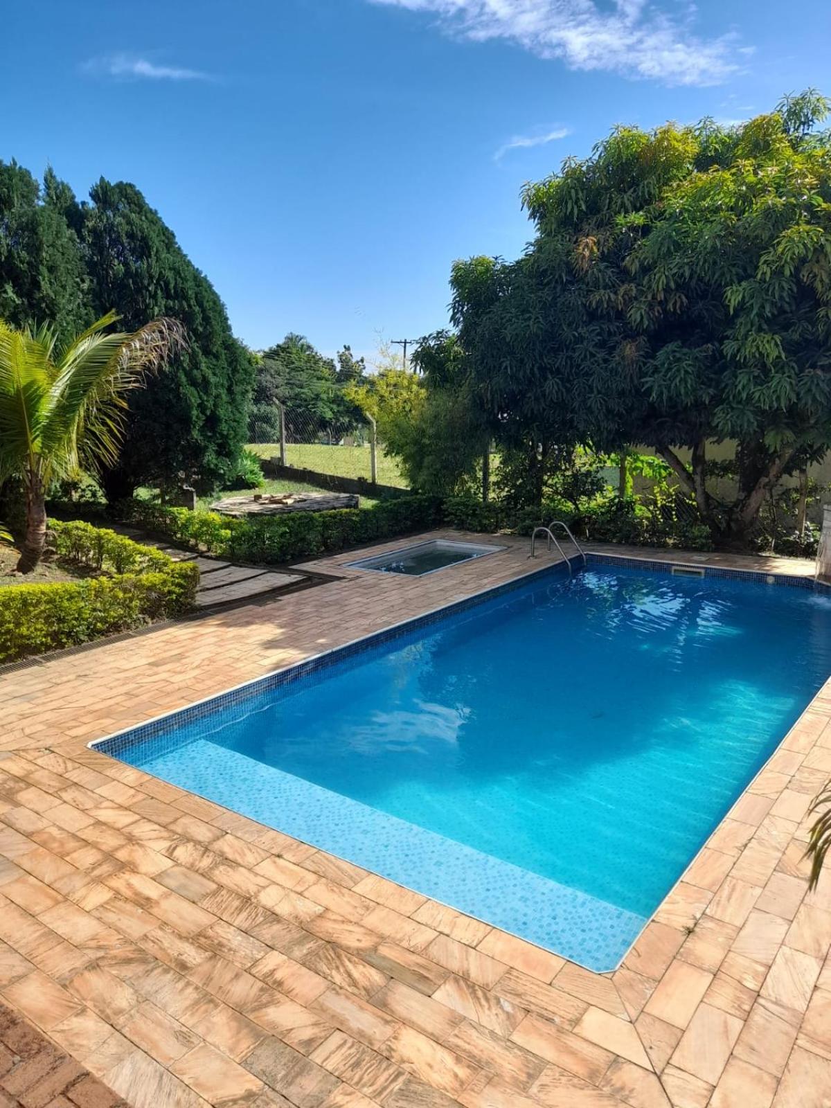 Casa com piscina - itupeva
