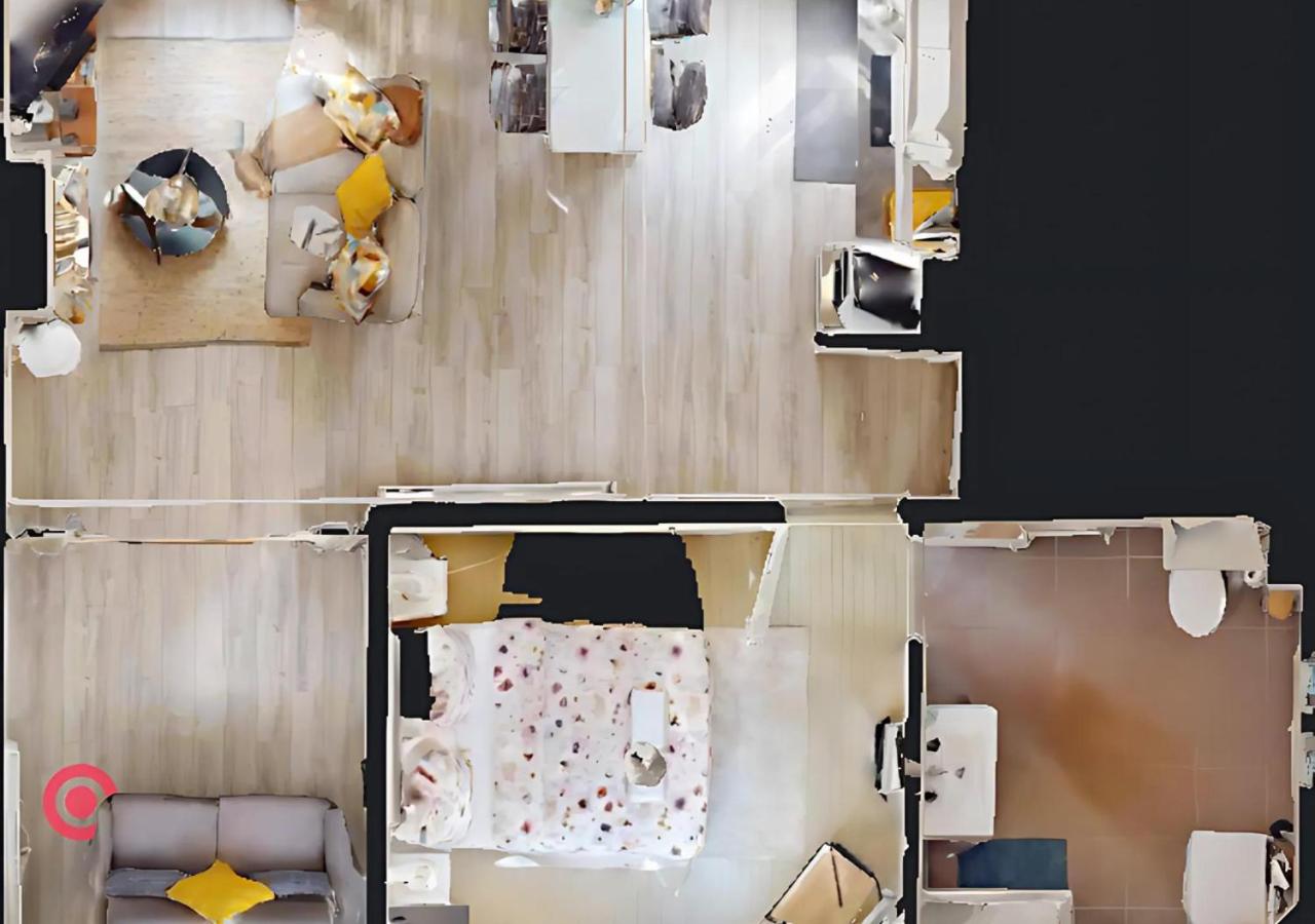 Cozy APT in Le Perreux with Parisian Charm & Disneyland Fun