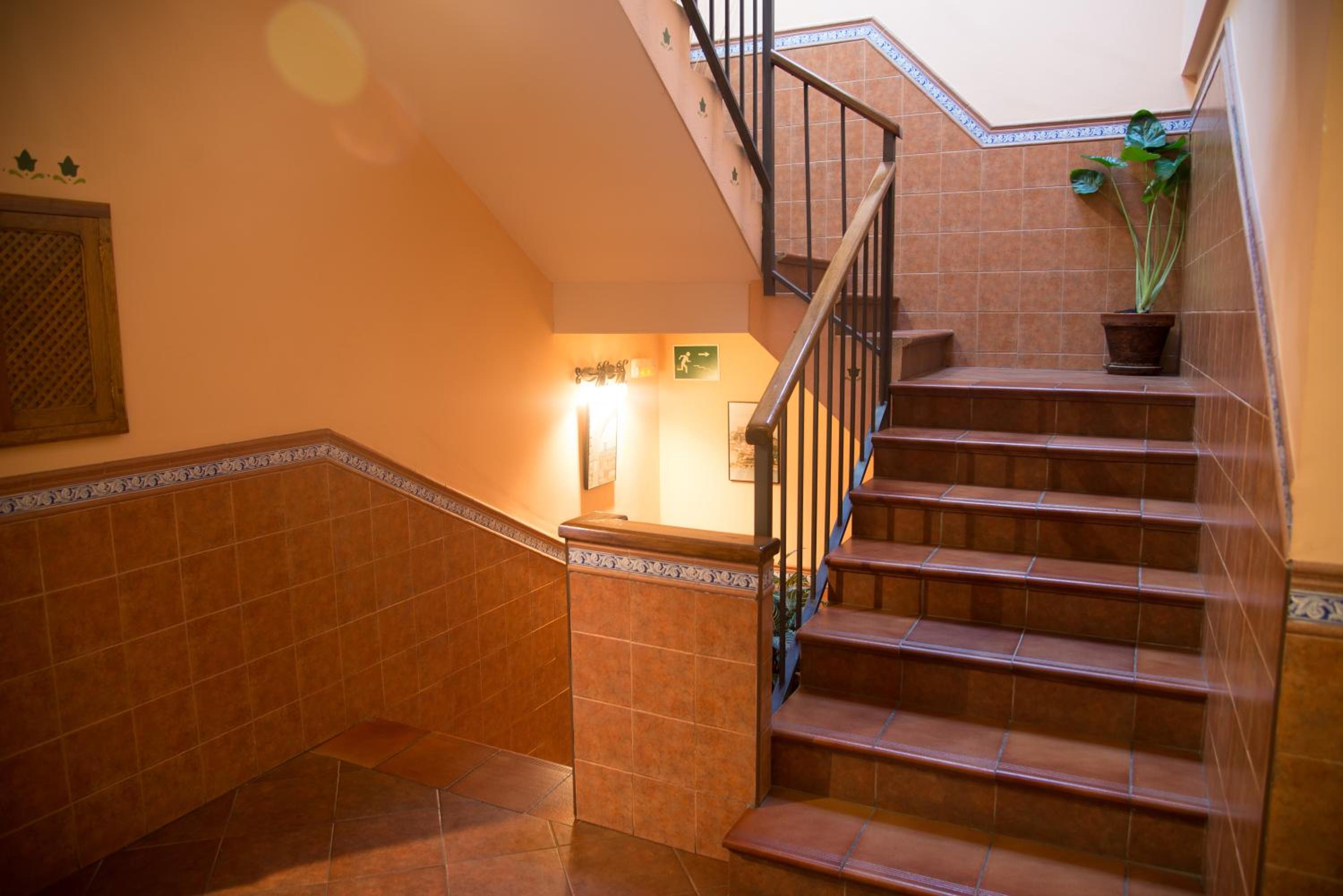 Hostal Hueso