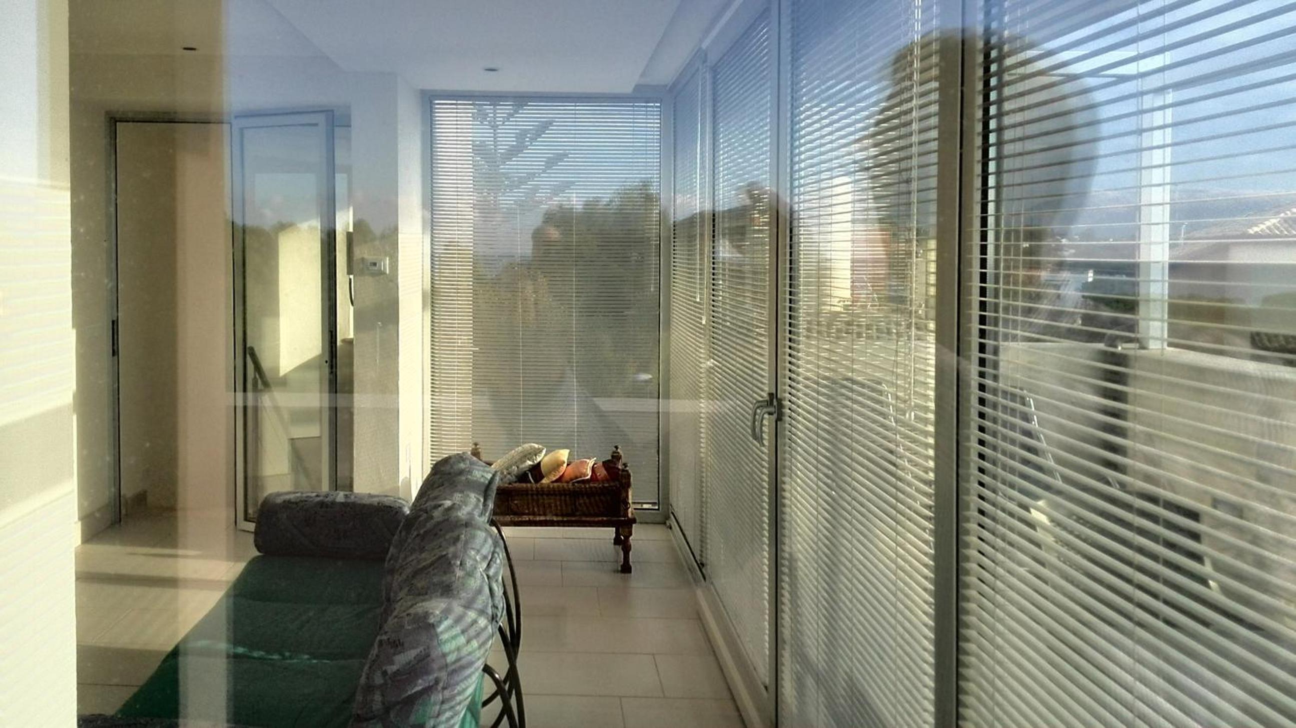 Art House Quartu - Margine Rosso
