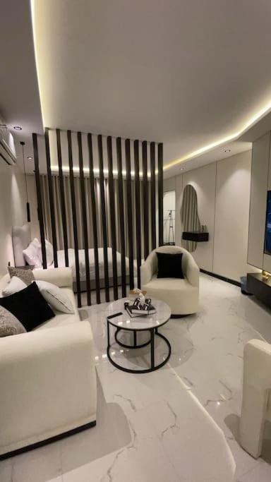 Modern studio Self entry