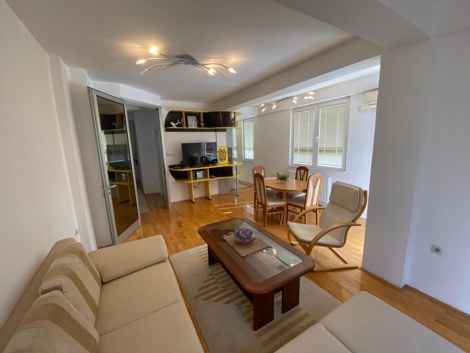 BNB Apartment Center