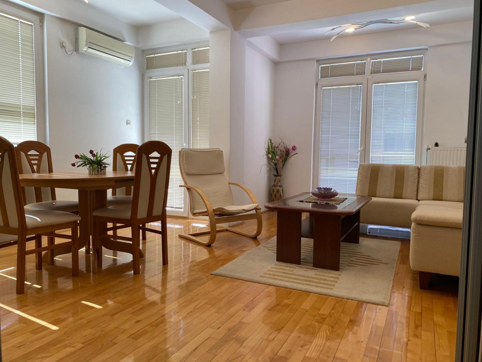 BNB Apartment Center