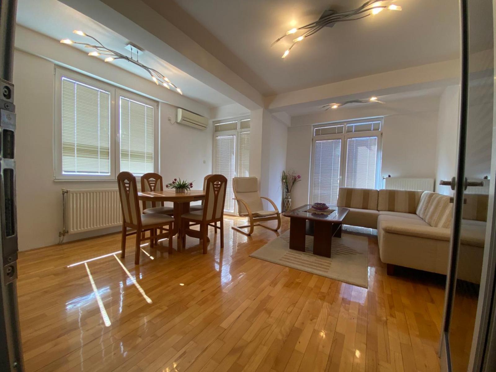BNB Apartment Center