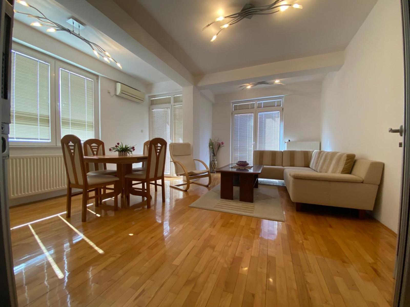 BNB Apartment Center