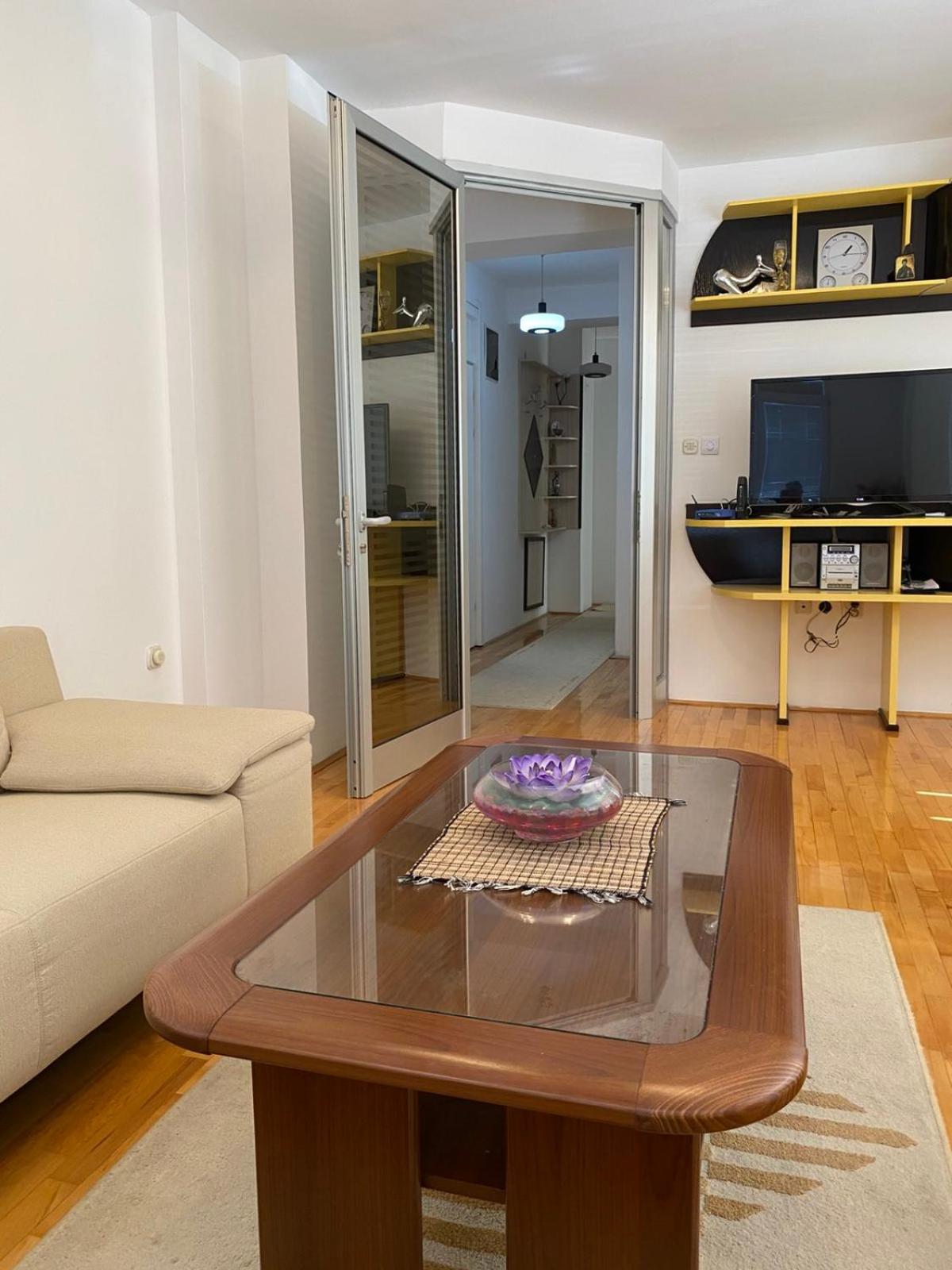 BNB Apartment Center