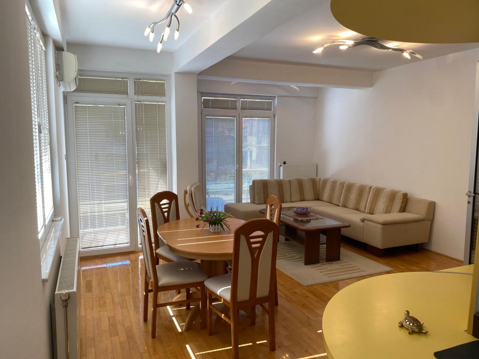BNB Apartment Center