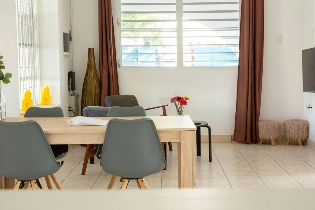 INDIGO HOUSE - Centrally located with private Pool