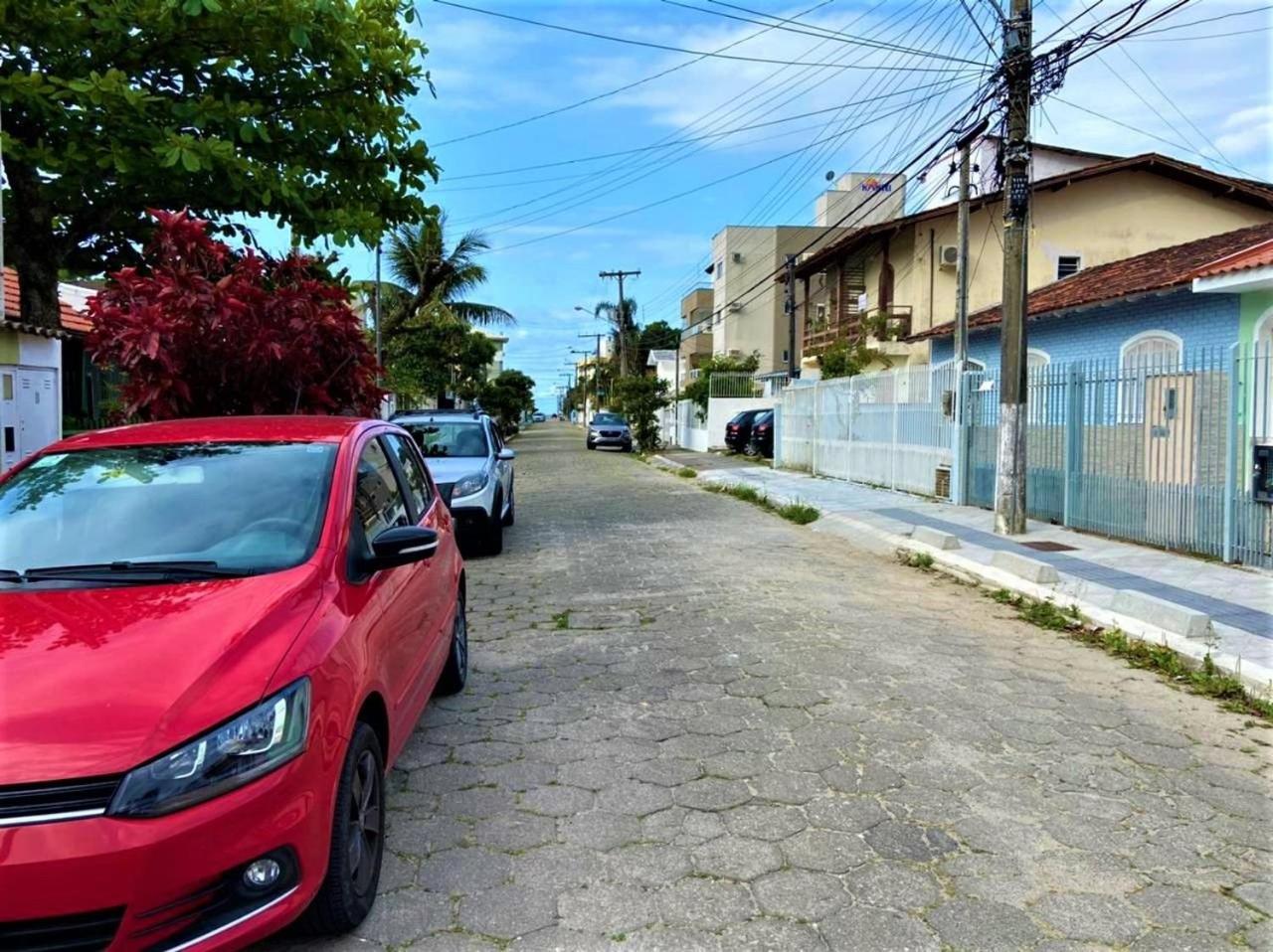 Casa ao Lado da Praia de Canasvieiras - Floripa
