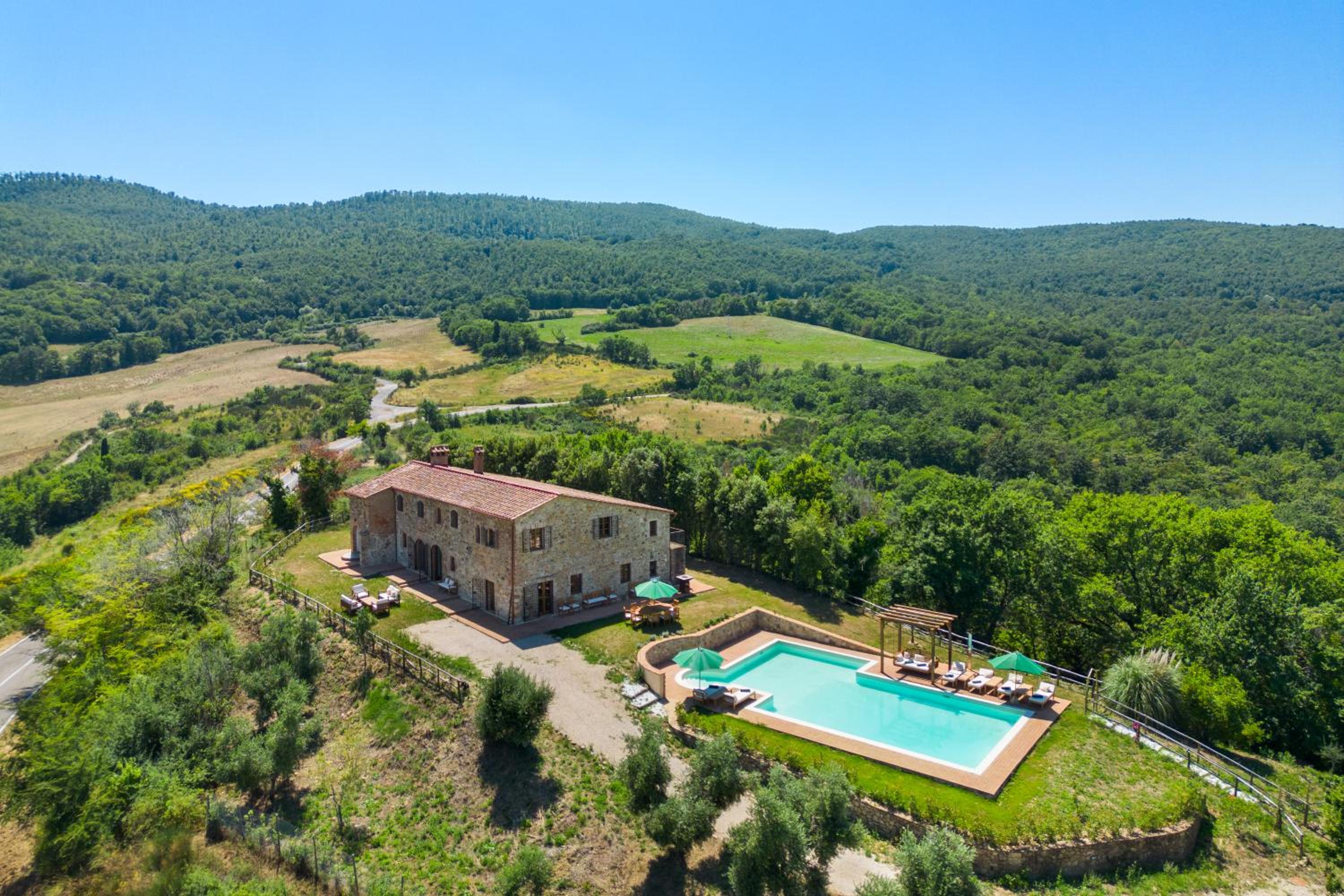 Che Panorama Mozzafiato! Esclusiva Villa PoggiAlto view 3
