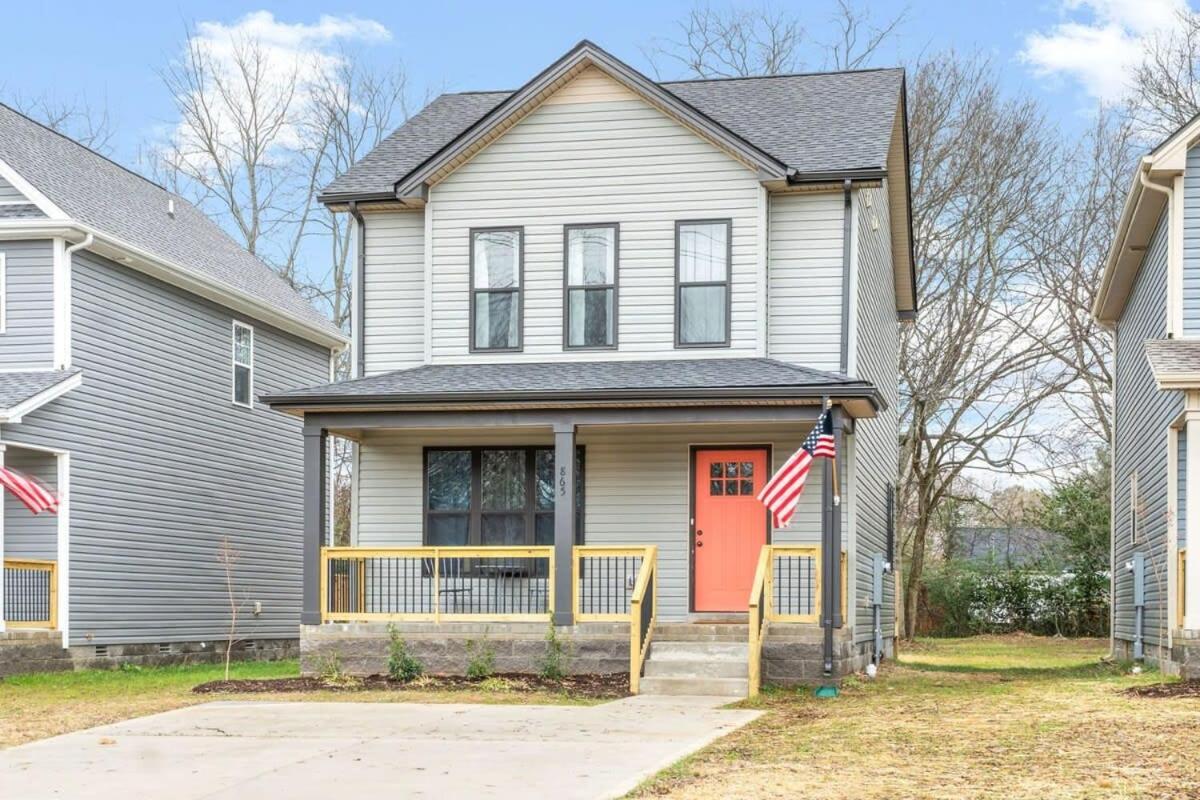 Dandy in Downtown Clarksville- - 3 miles from Downtown! view 3