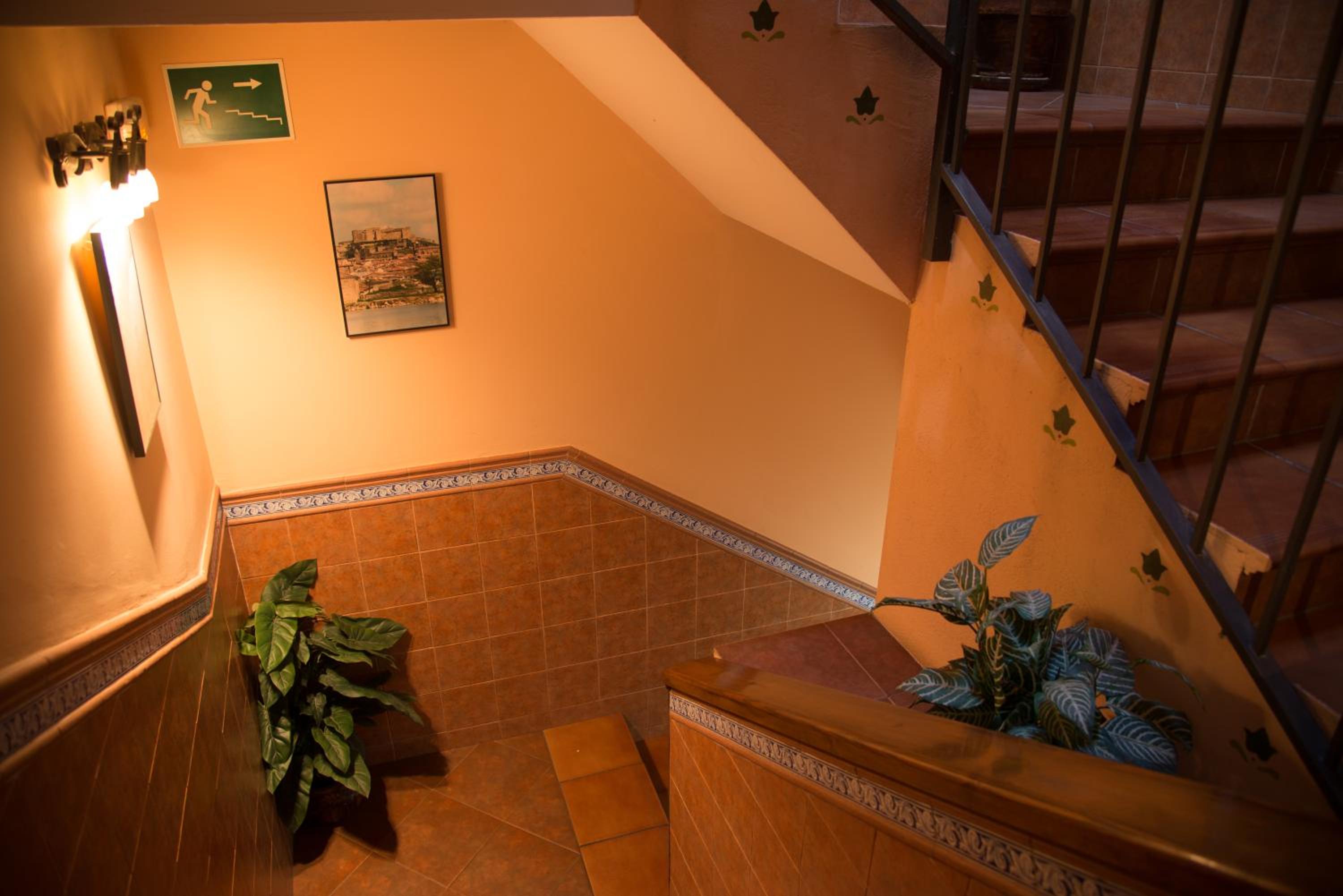 Hostal Hueso