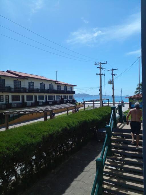 Praia do Pero - Condominio pe na areia - Pero em Cabo Frio