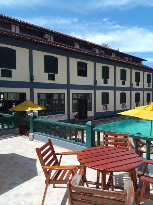 Praia do Pero - Condominio pe na areia - Pero em Cabo Frio
