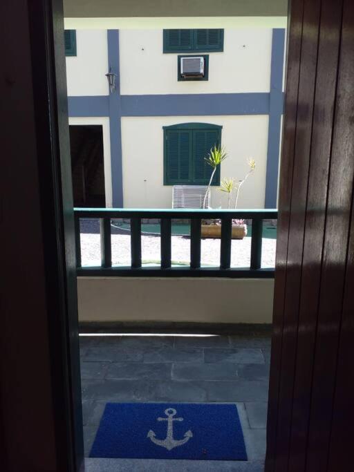 Praia do Pero - Condominio pe na areia - Pero em Cabo Frio