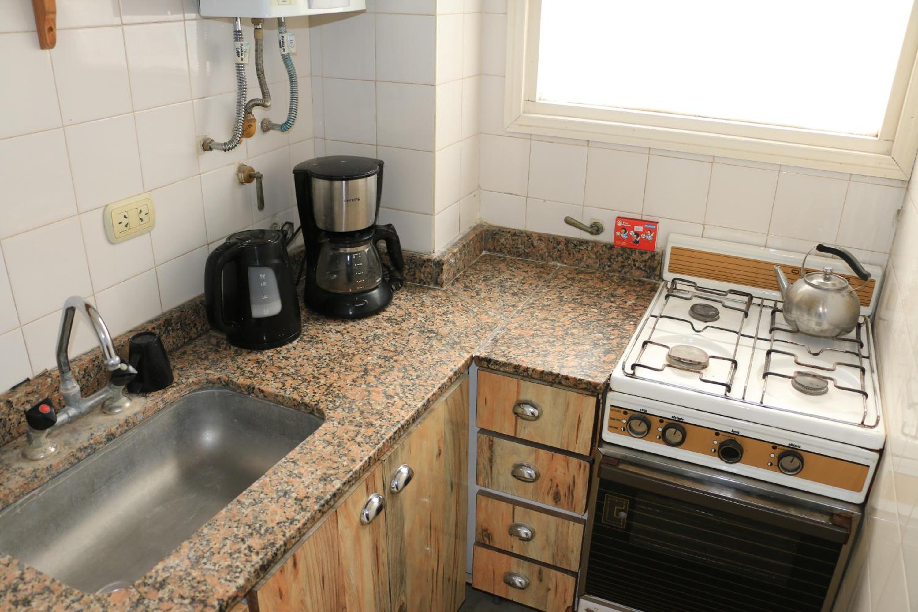 Point Varese l 1amb cocina separada