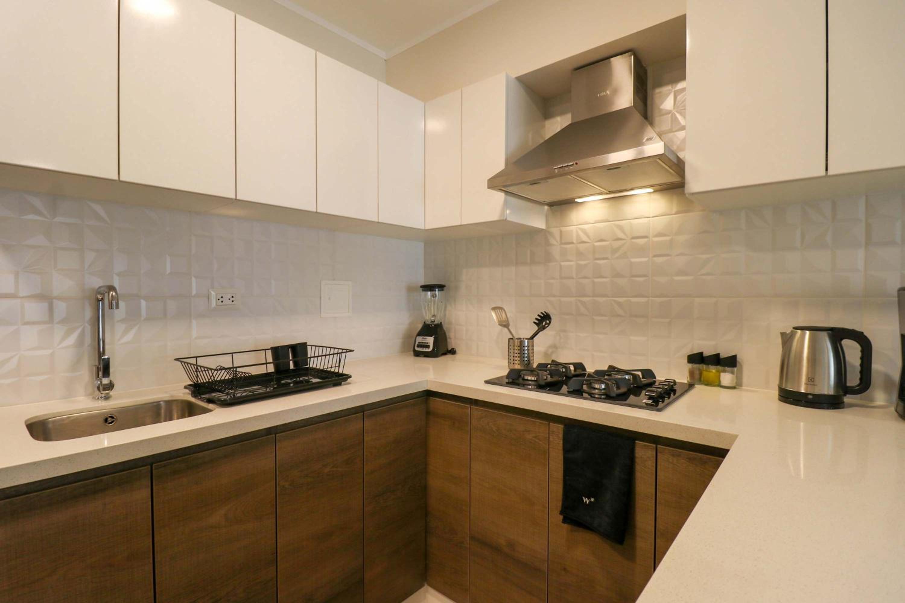 Artline Apartments in Barranco by Wynwood House view 4