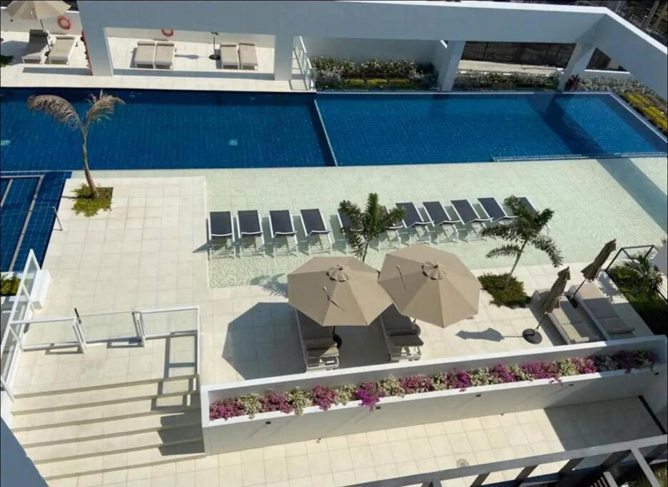 Suite con terraza y jacuzzi Bello horizonte