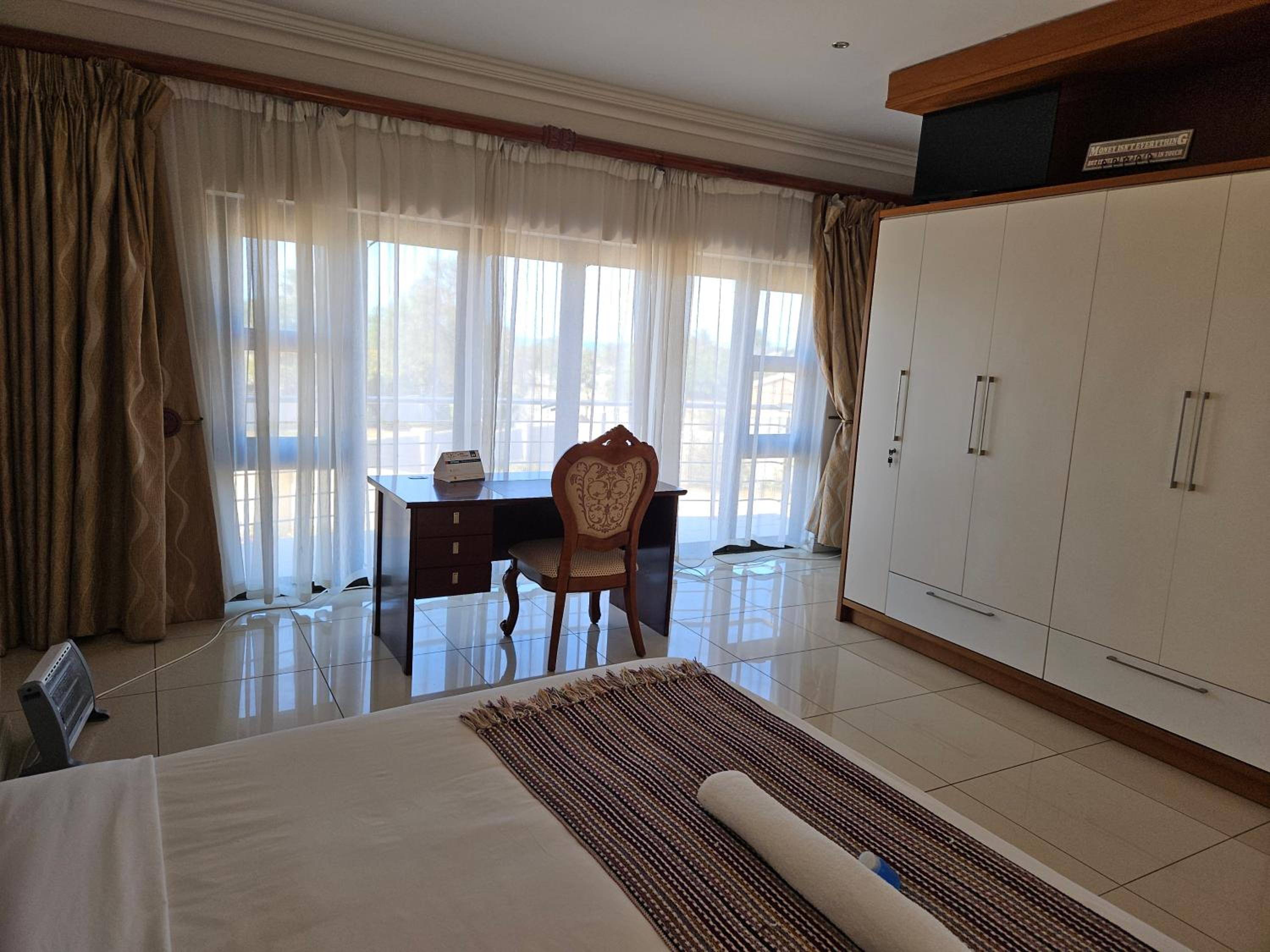 Mix Guesthouse