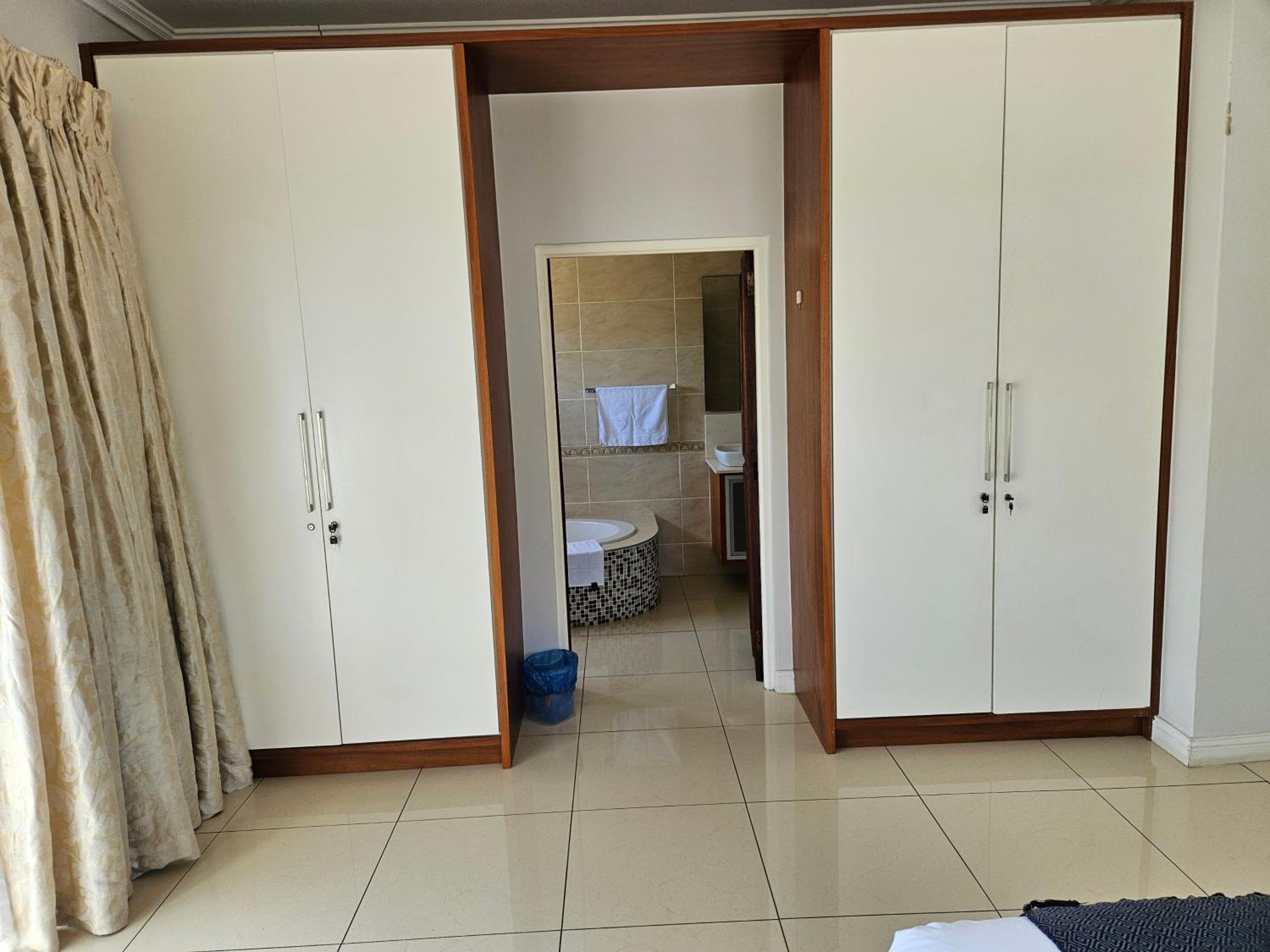 Mix Guesthouse