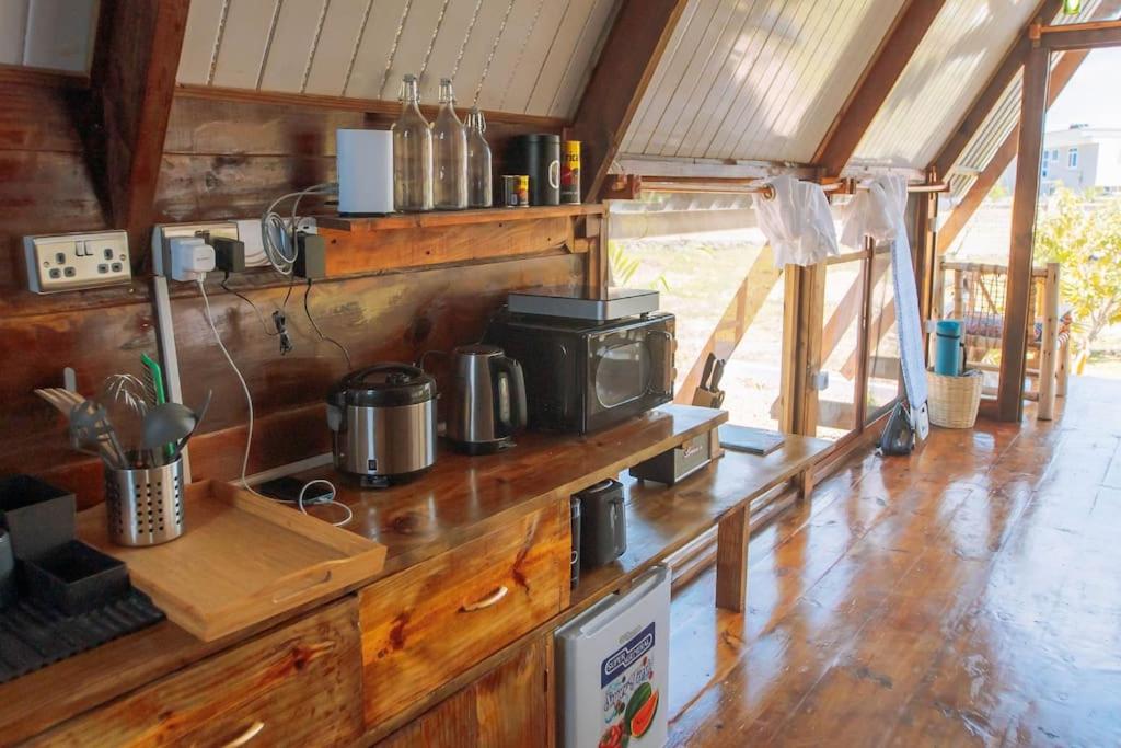 Leo Glamping, Eco A-Frame Retreat in Nungwi view 2