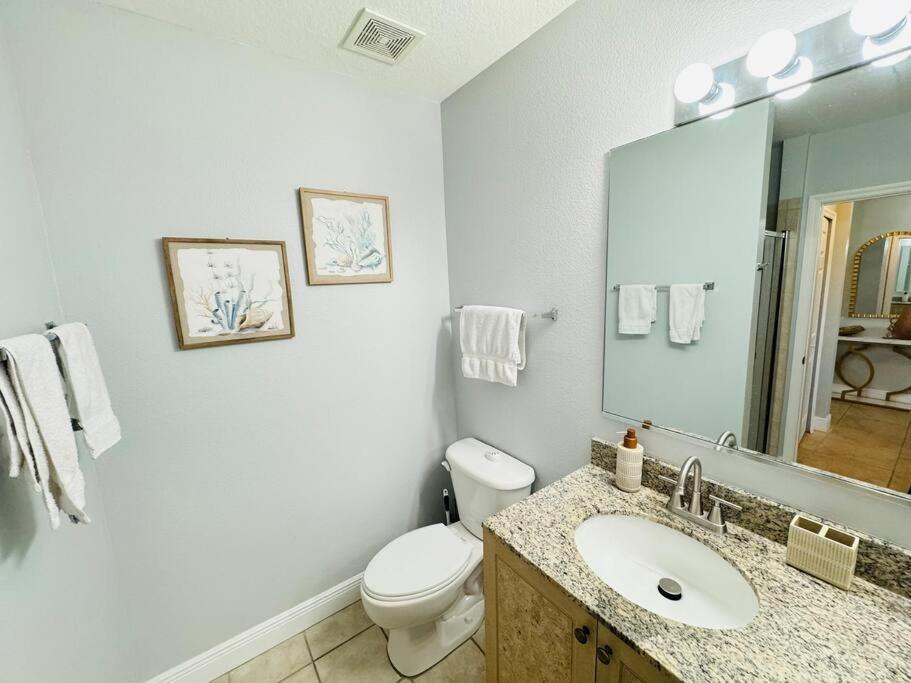 Luxurious & Epic Condo in heart of Orlando