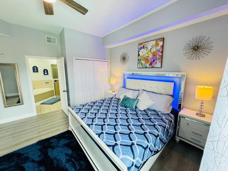 Luxurious & Epic Condo in heart of Orlando