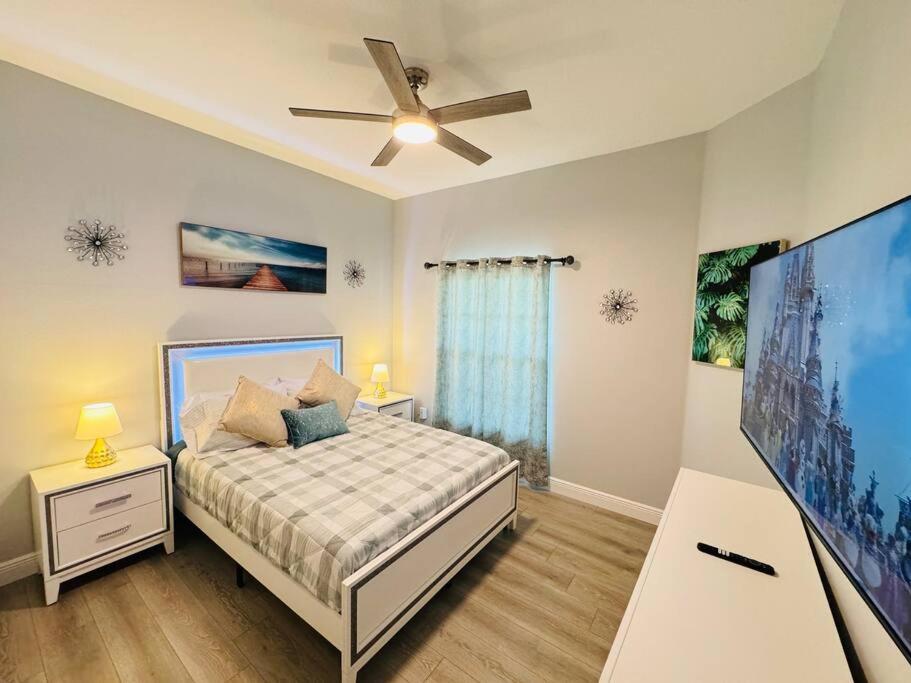 Luxurious & Epic Condo in heart of Orlando