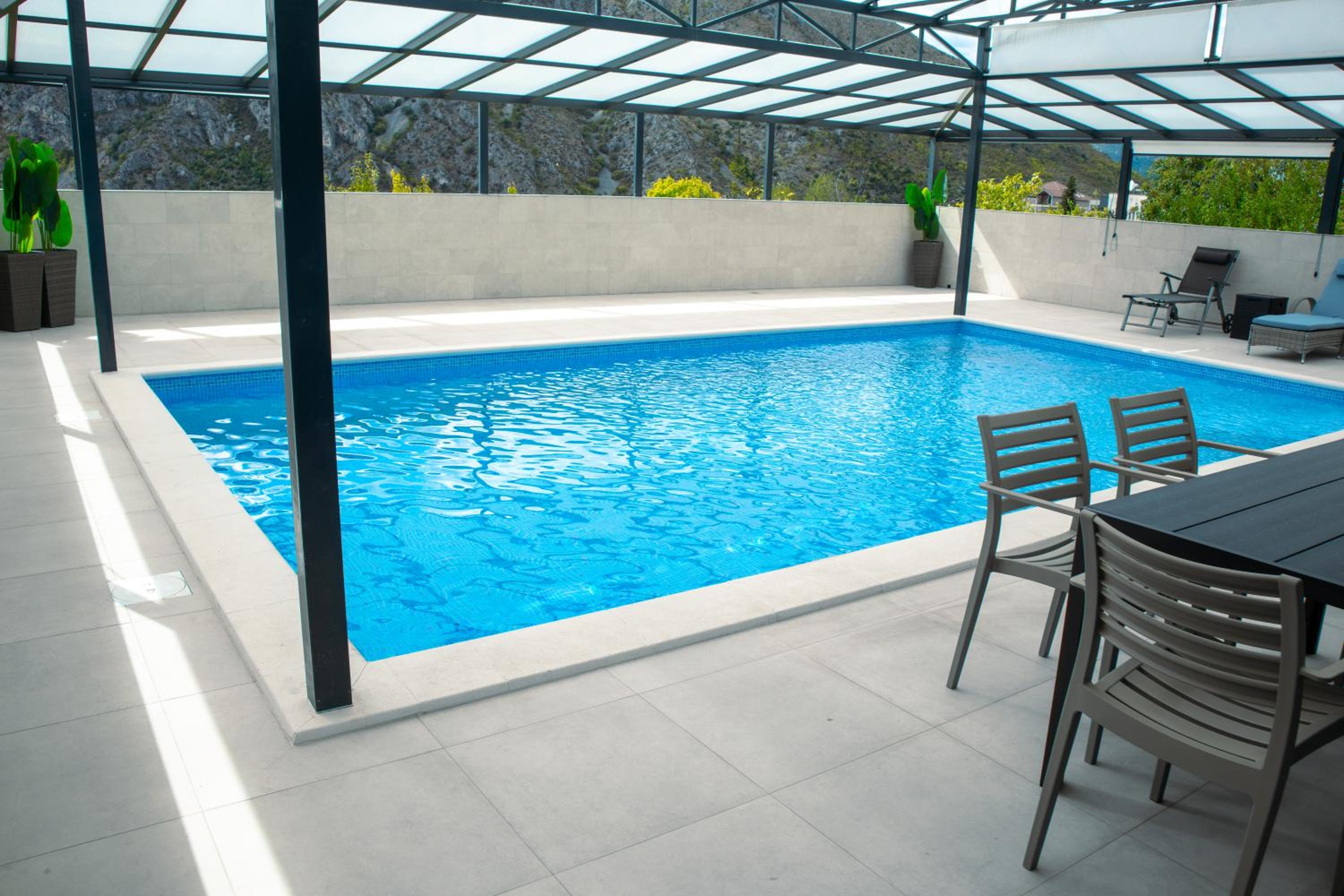 Villa Azzurra Mostar Swimming Pool