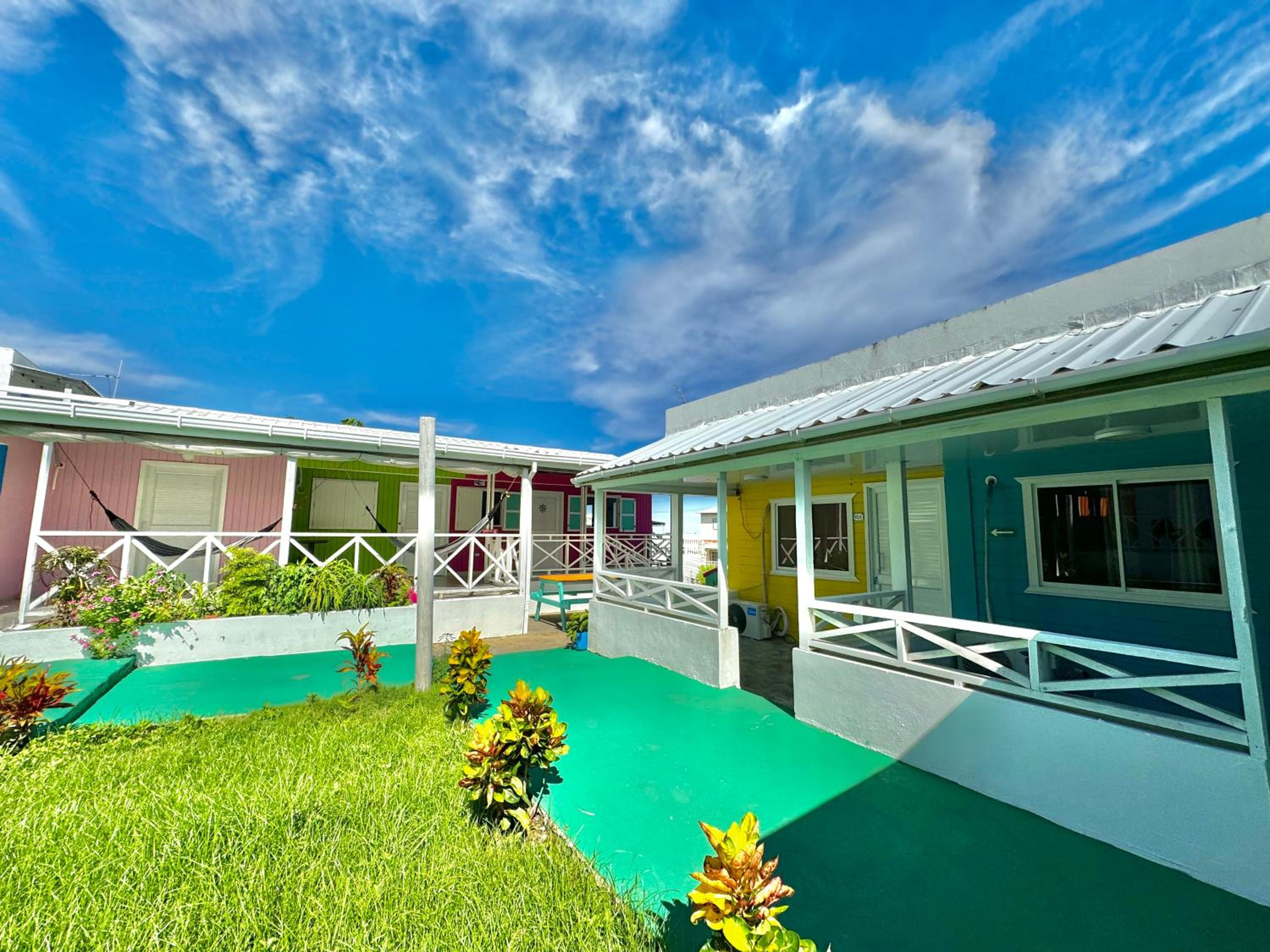 Camp Inn Colors Providencia view 4