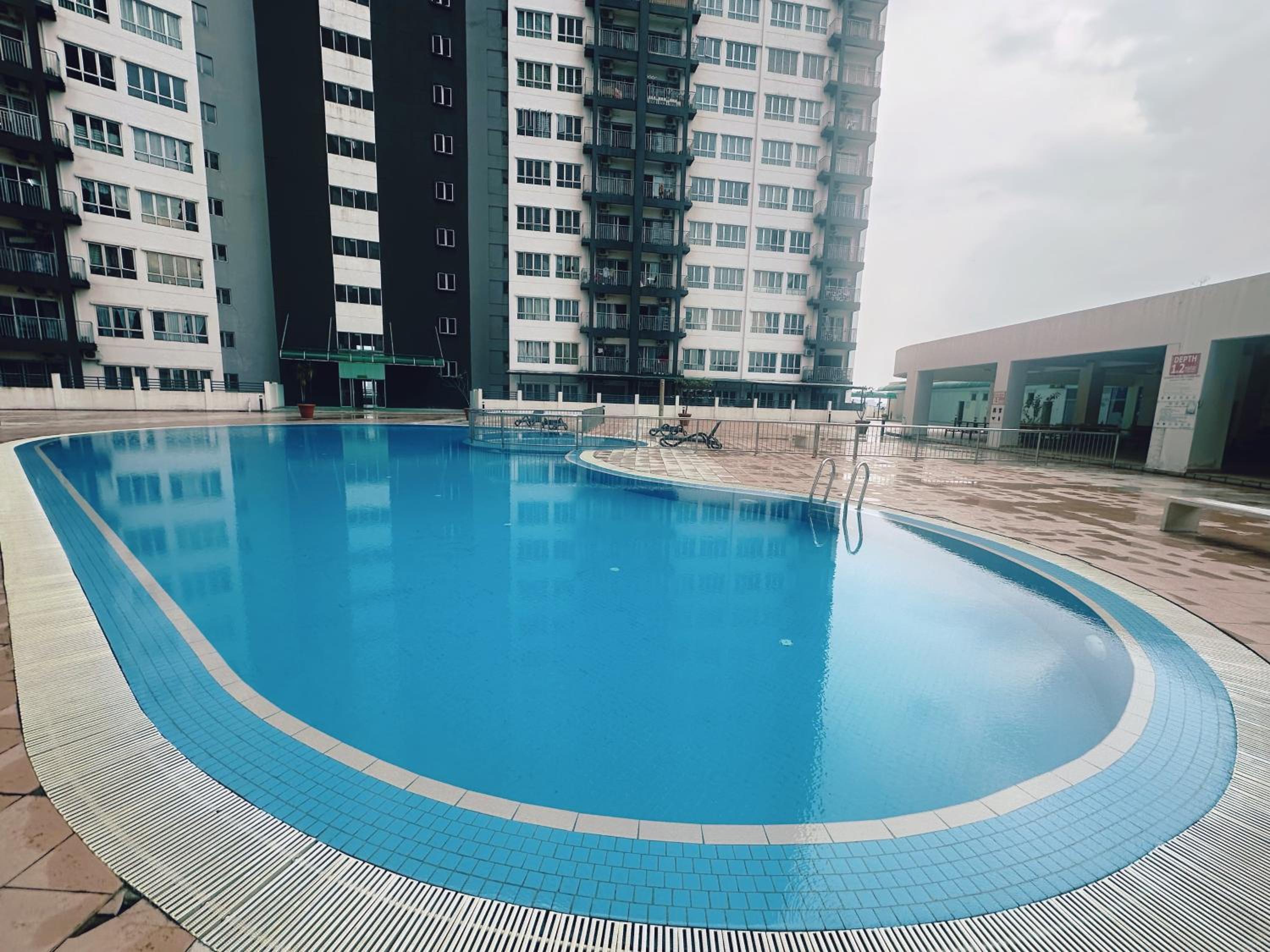 Bukit Jalil 9 pax, OUG, Old Klang Road, Midvalley, Pavilion 2, Puchong, Kuala Lumpur