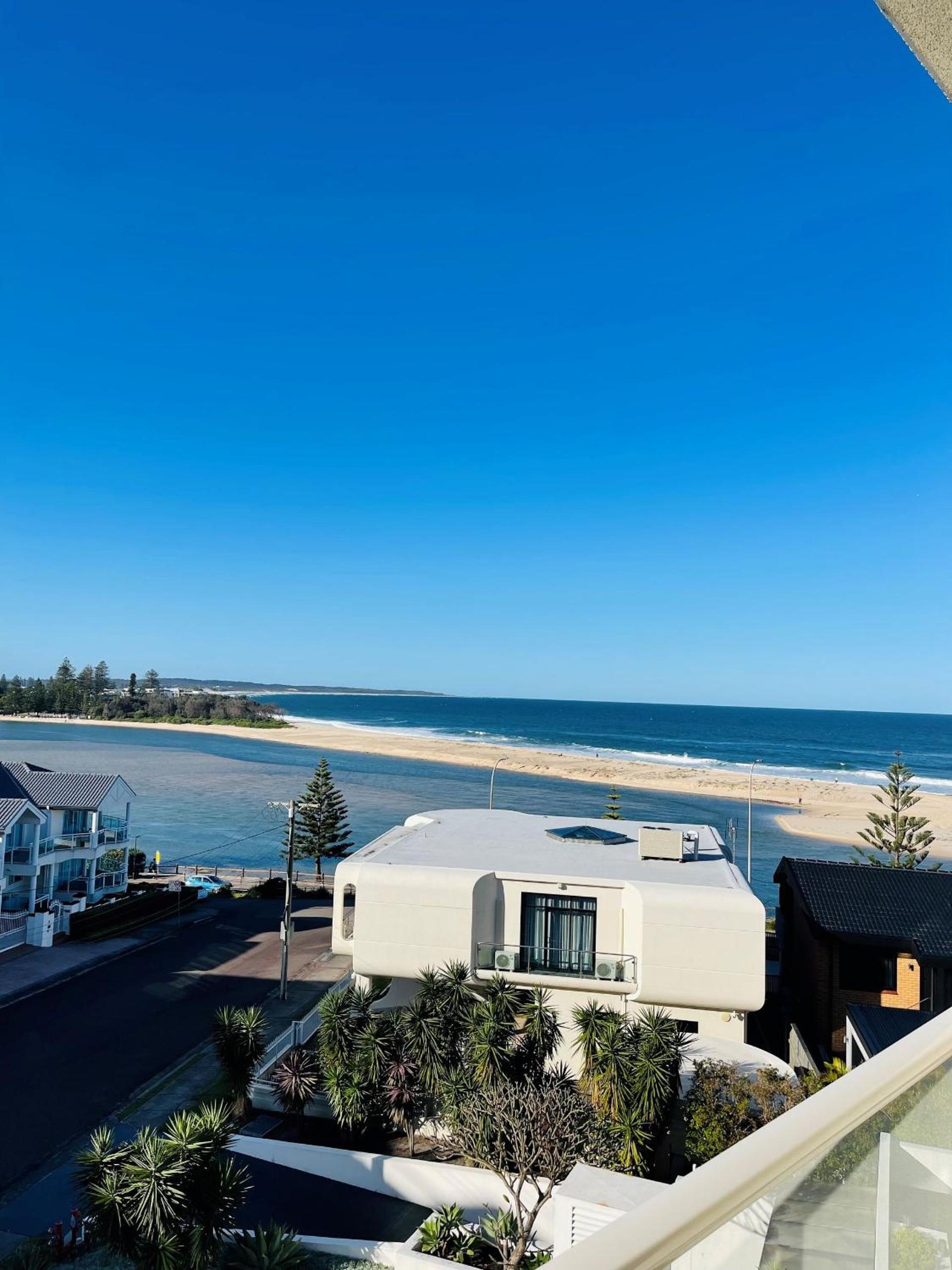 Ocean Views, Sundrift, Unit 18