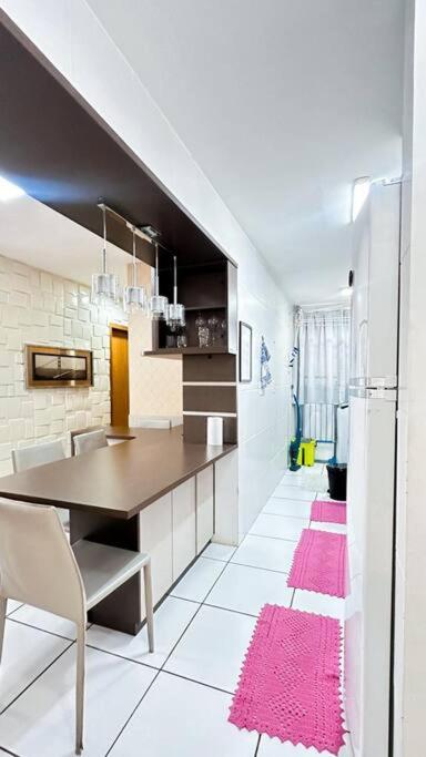 Apto bem localizado ao lado do hotel Gran Odara