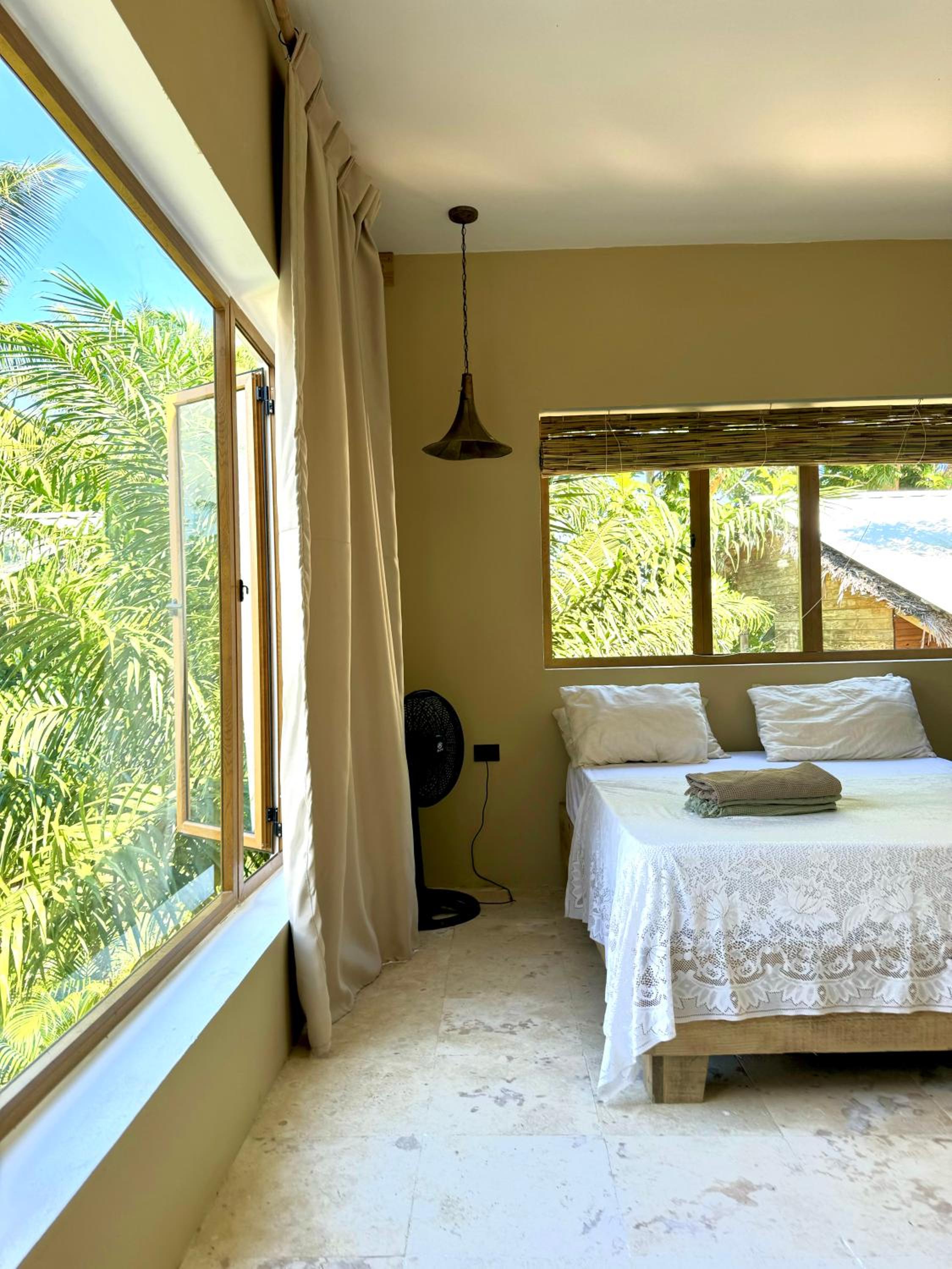 Suami s room Casa Padura view 2