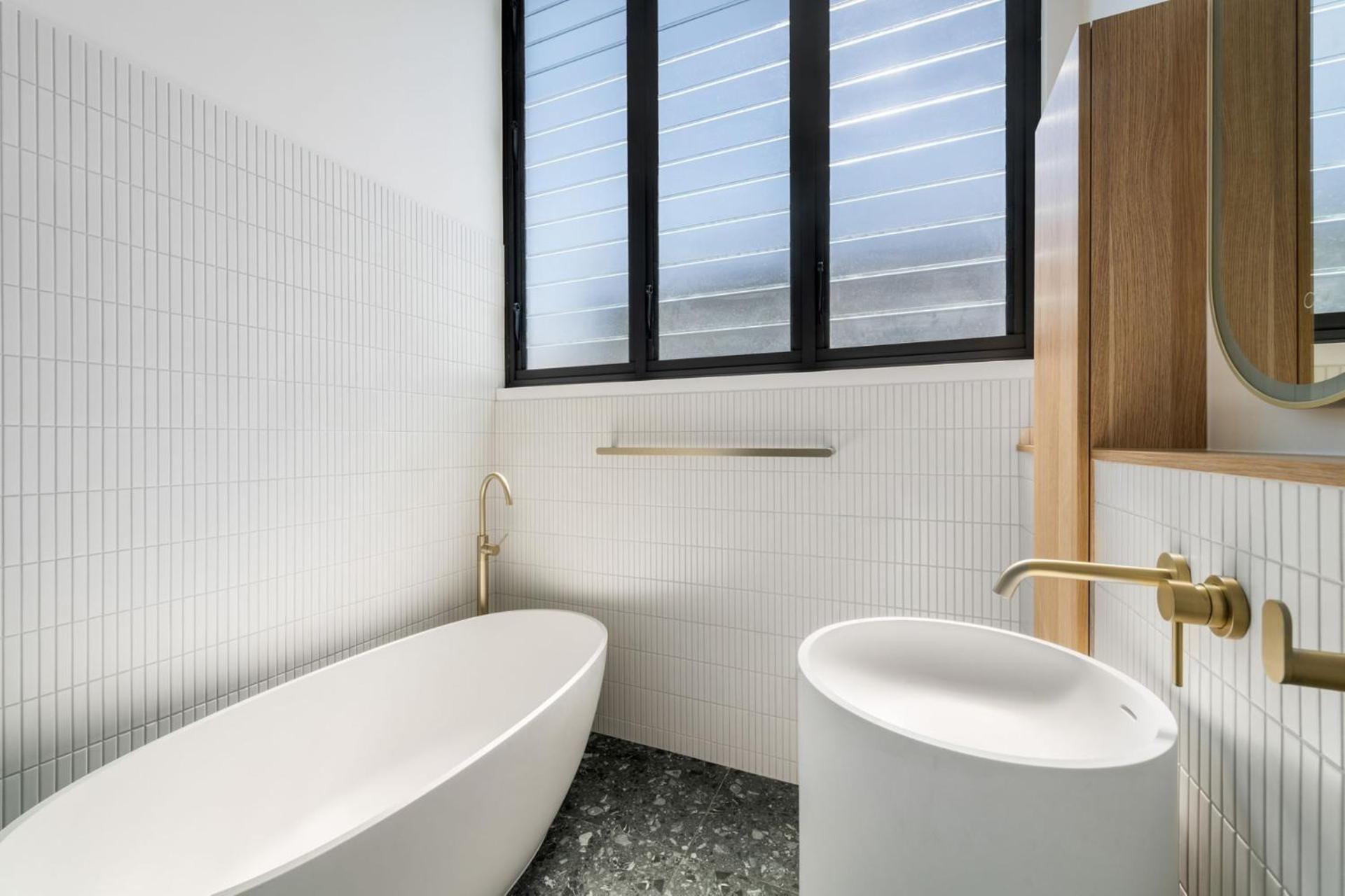 The Smith Luxurious brand new 3 bedroom townhouse by the beach