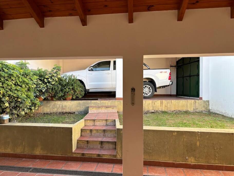 Los Tres Cerritos