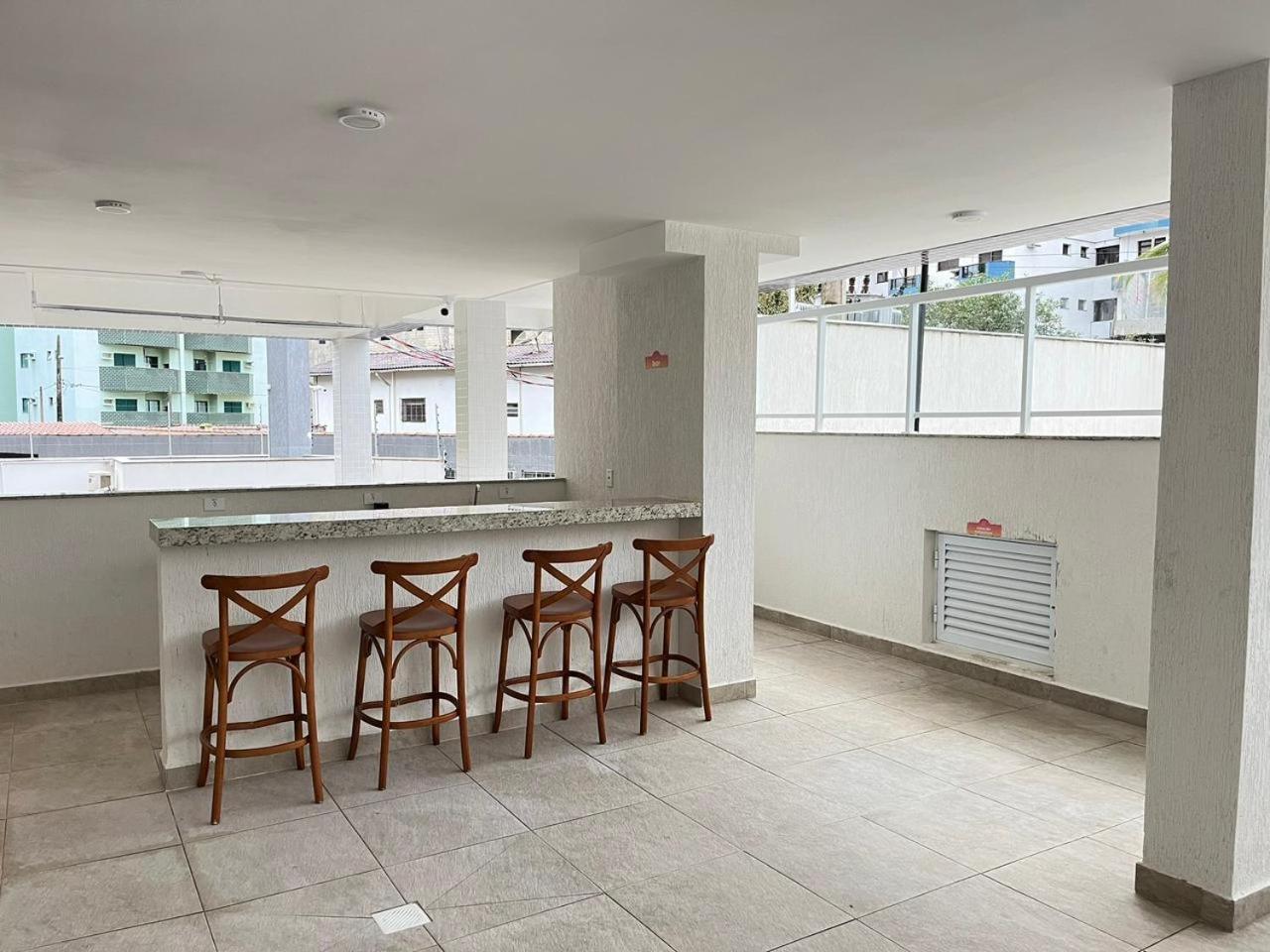 Novo Cond Ibiza (Praia Grande) c/piscina e sauna