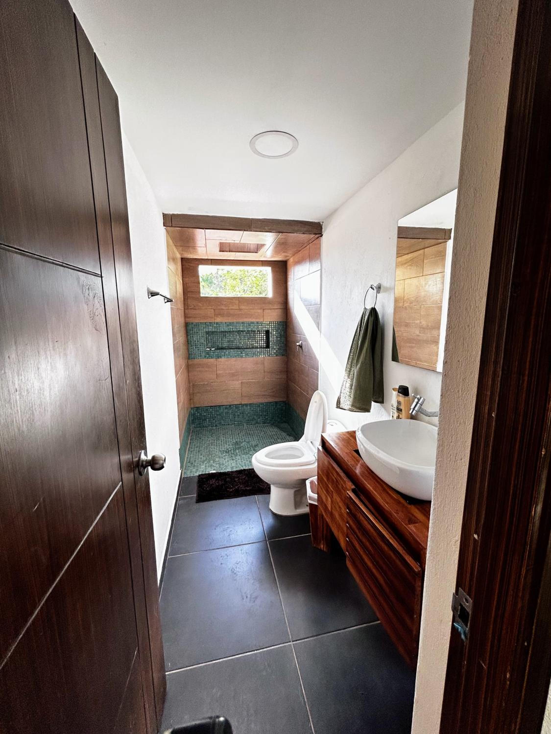 Cabaña Cedro Amarillo - Jacuzzi Grande Con Calefacción - Cerca a Medellín