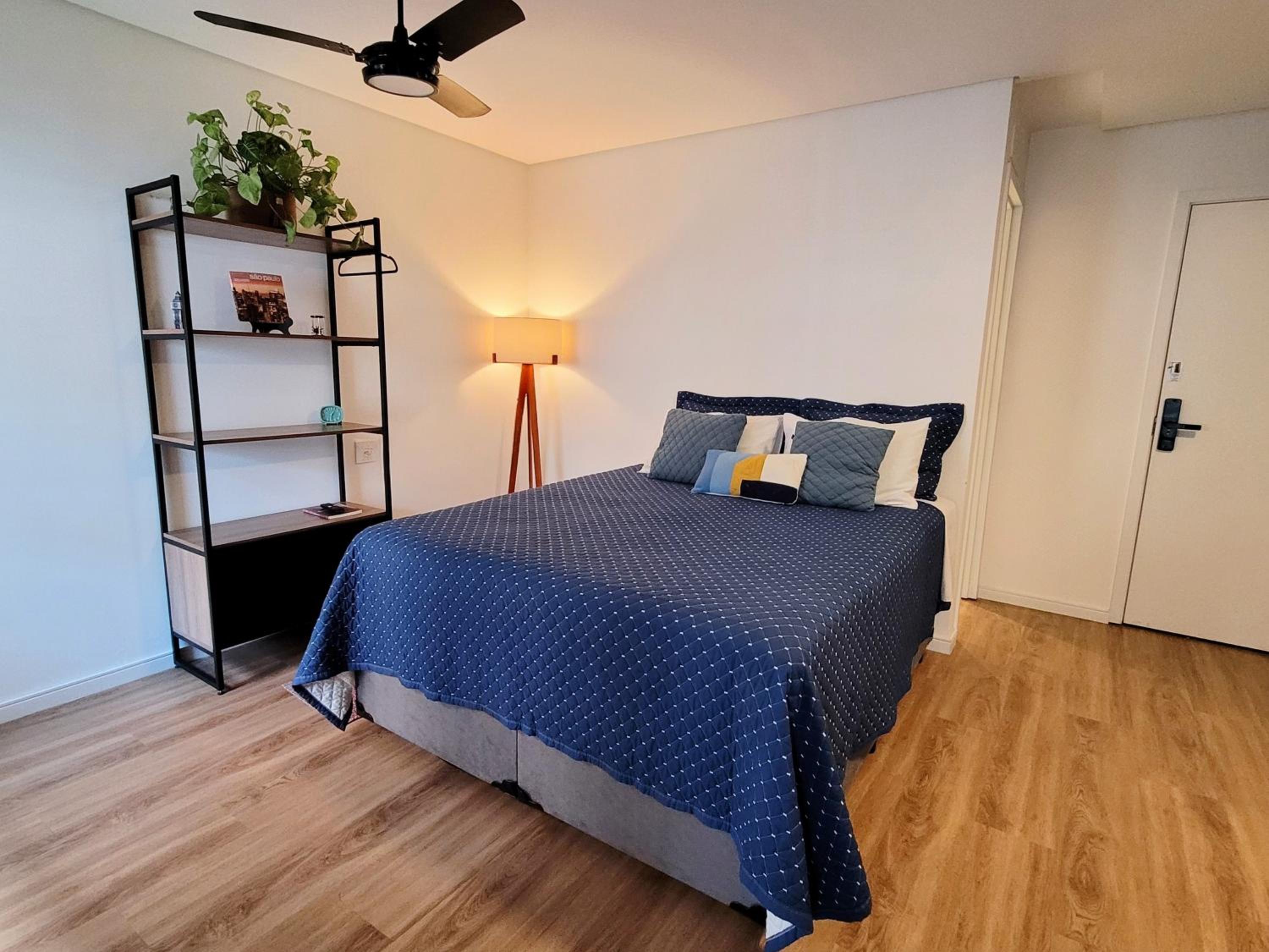 Apartamento charmoso em Pinheiros 250 metros da Estação Oscar Freire Hospital das Clínicas NUBANK INCOR PAULISTA