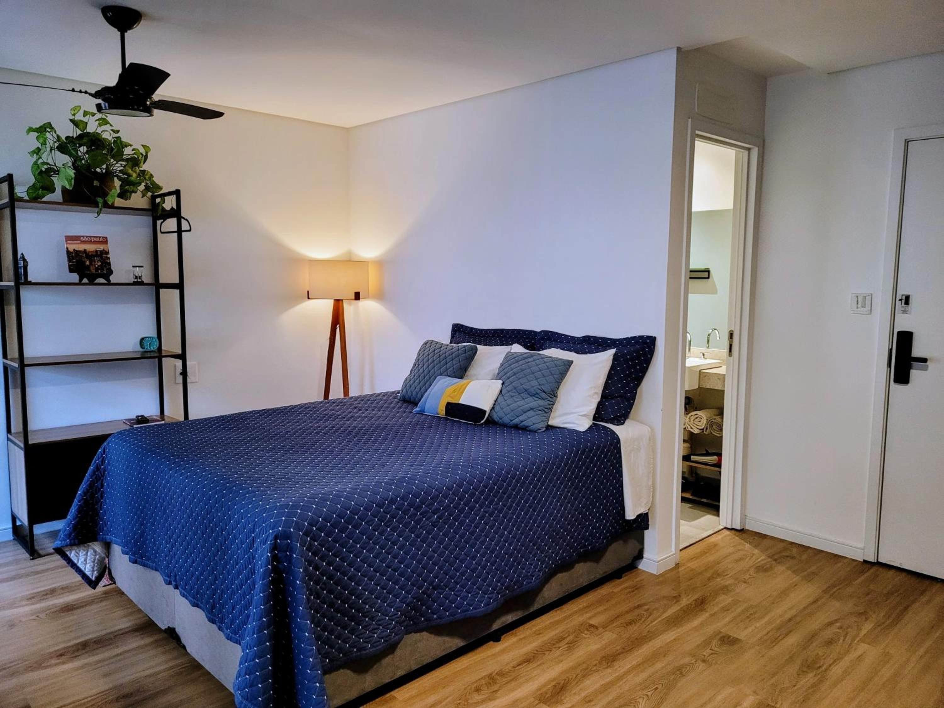 Apartamento charmoso em Pinheiros 250 metros da Estação Oscar Freire Hospital das Clínicas NUBANK INCOR PAULISTA