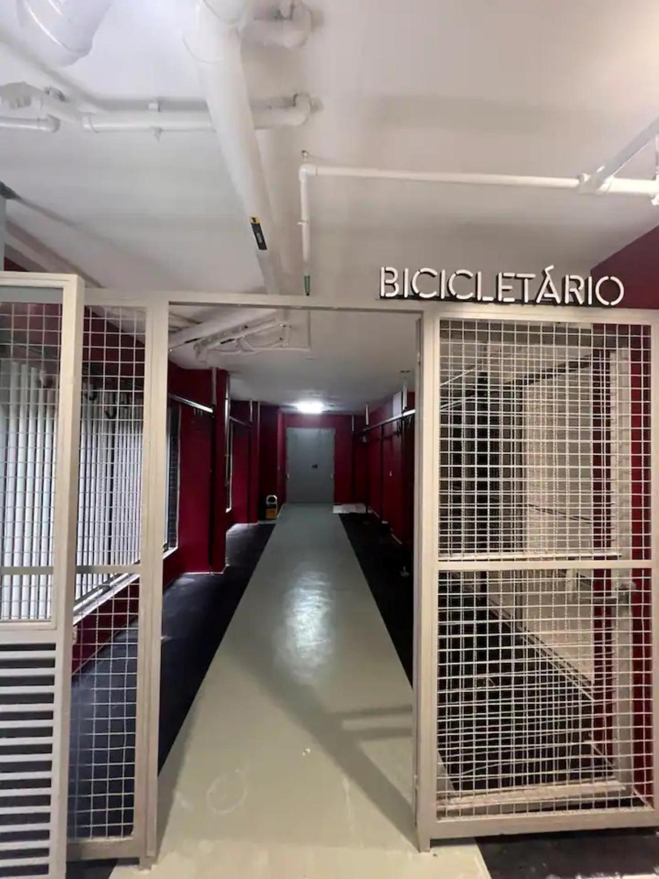 Studio Moderno e Confortável a 300 mts do Metrô Borba Gato