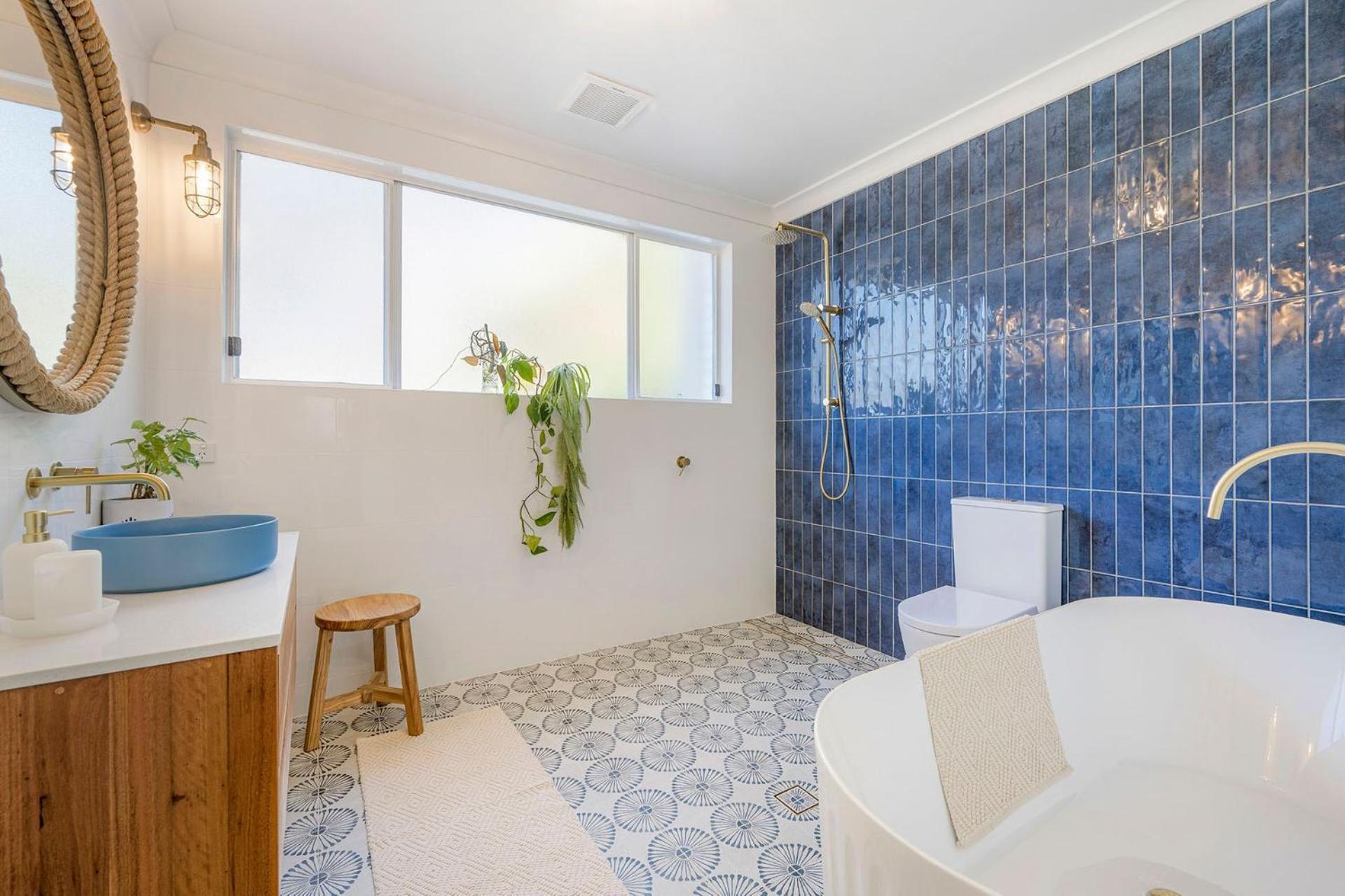 Salt Spray - Full House