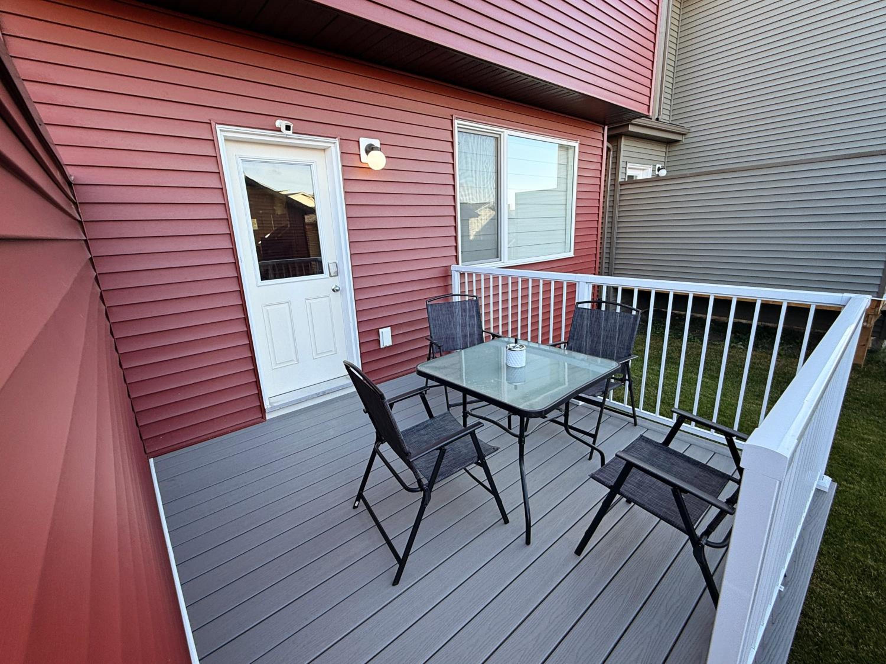 Escape in Style, Golf,King Beds,Disney+,Near WEM