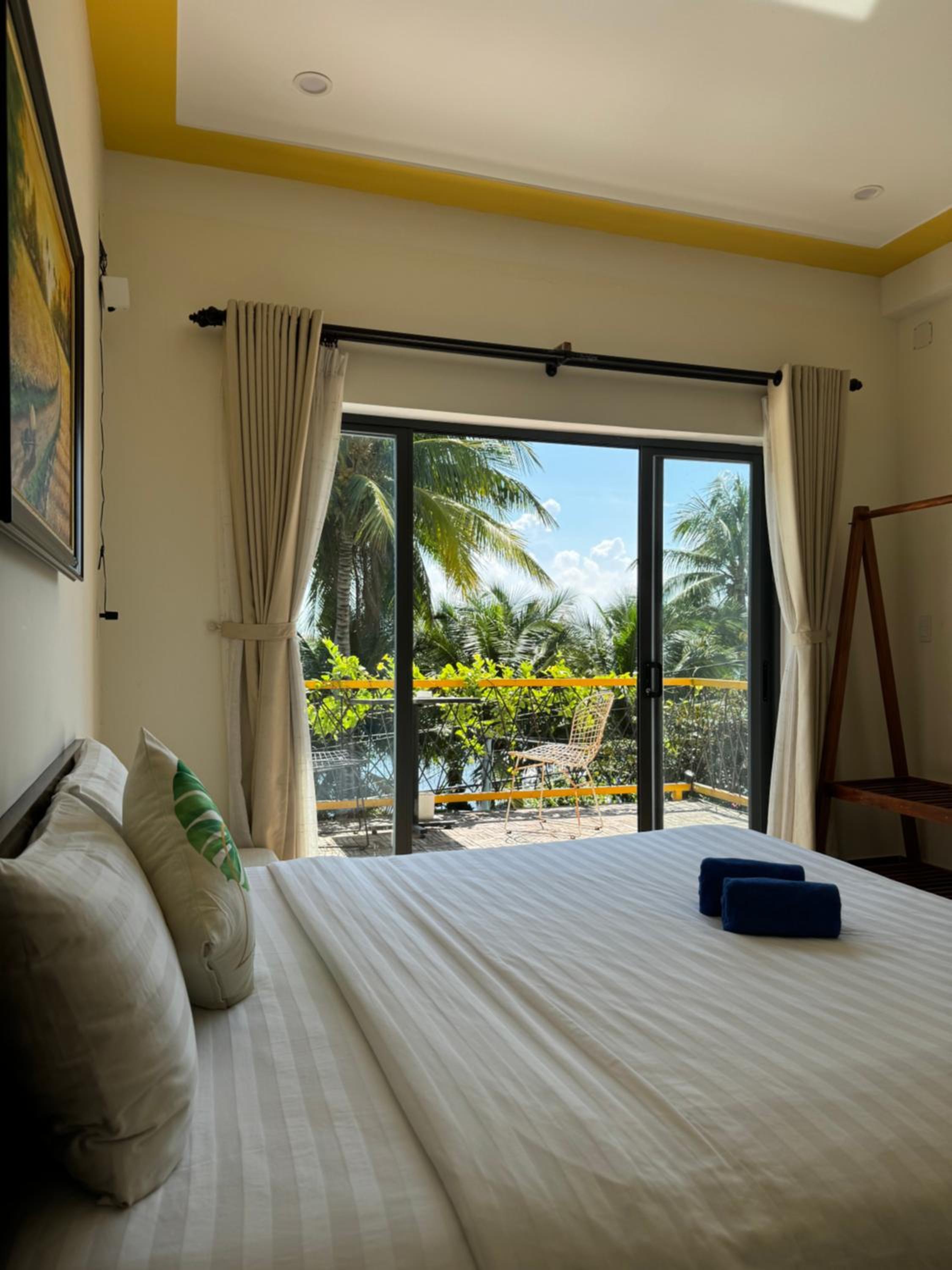 Coral Riverside Homestay & Hostel view 2