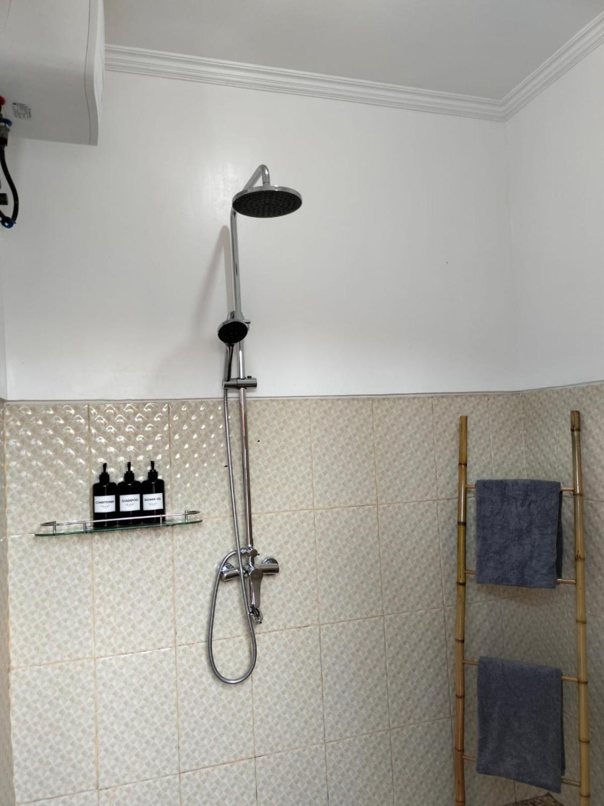 Octopus Homestay