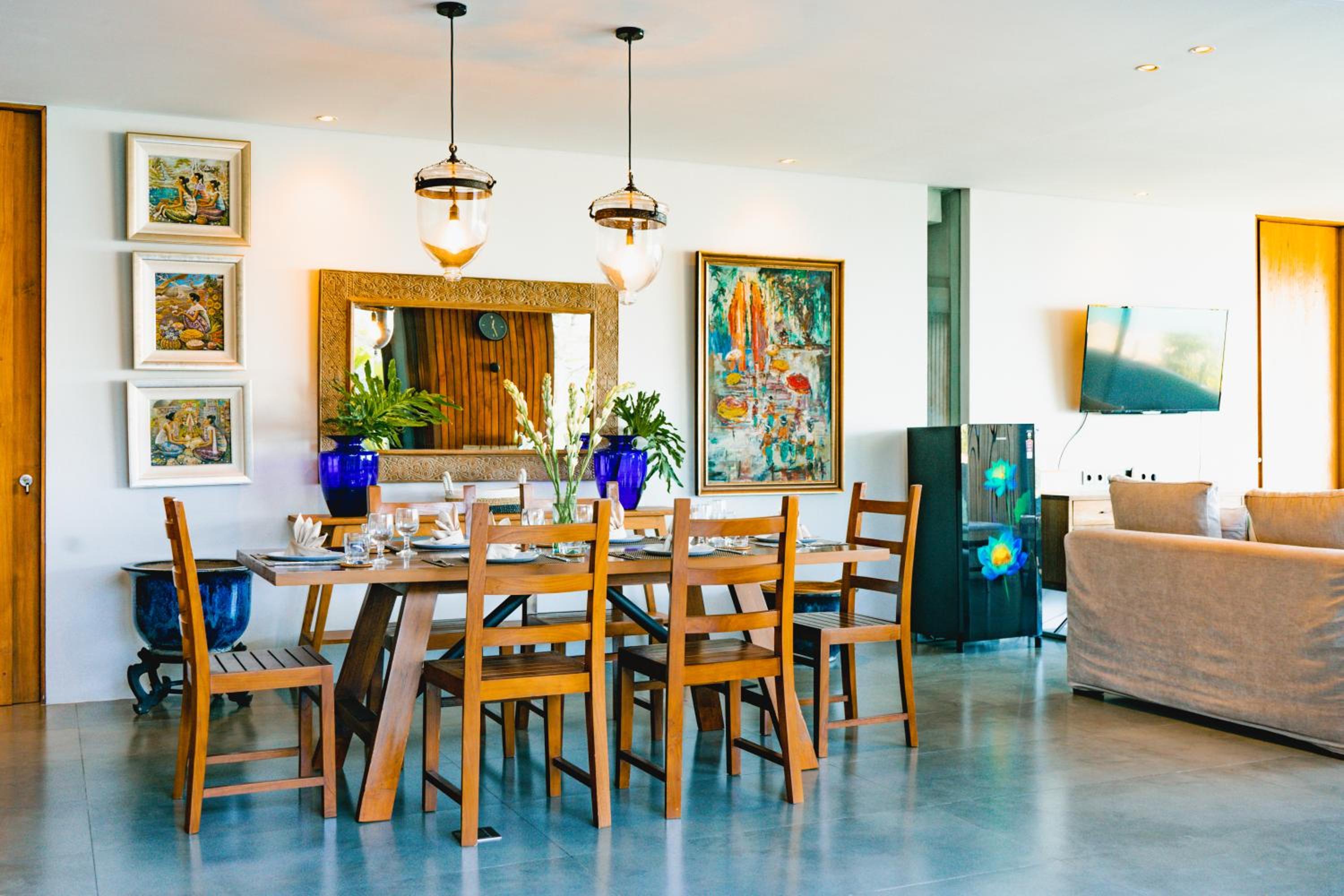 dining
