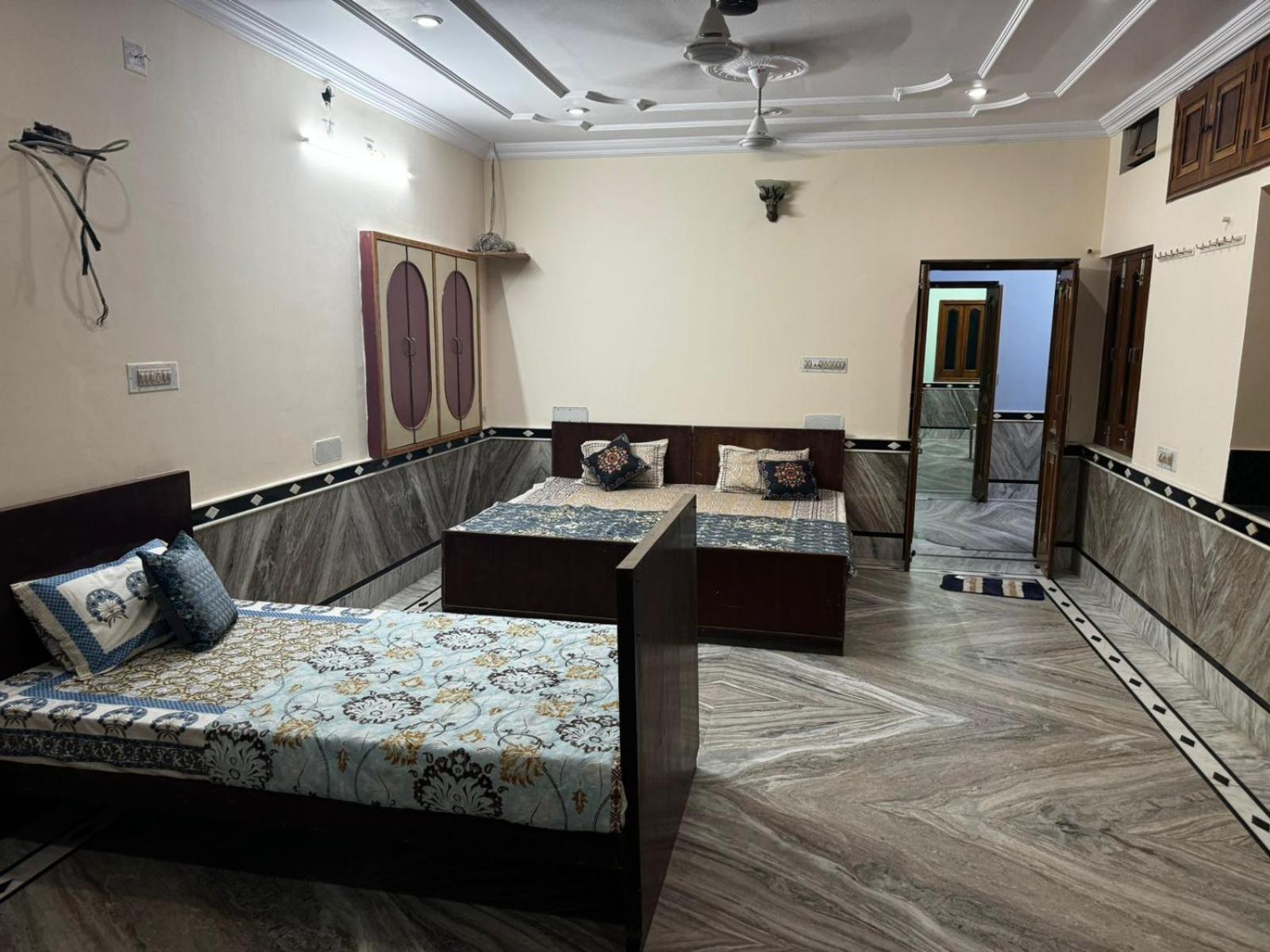 Rose Merry Guesthouse