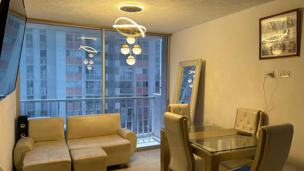 Habitación para 1 persona cerca del aeropuerto y estadio