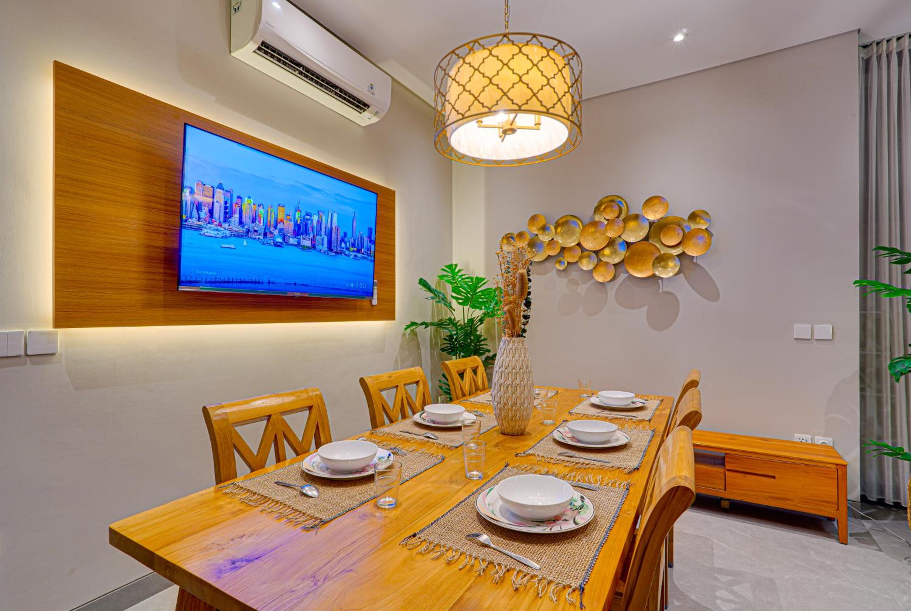 Villa Chres Canggu - 10min Walking to Batu Bolong Beach view 5